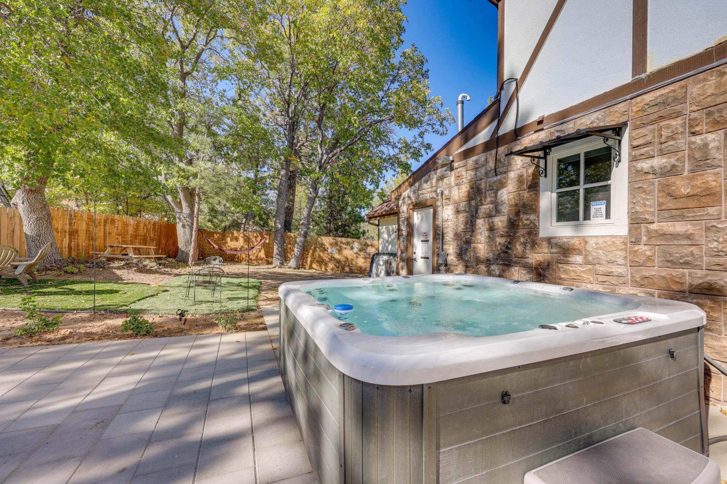 Beautiful Lake-View House: Walk to Lake + Village!