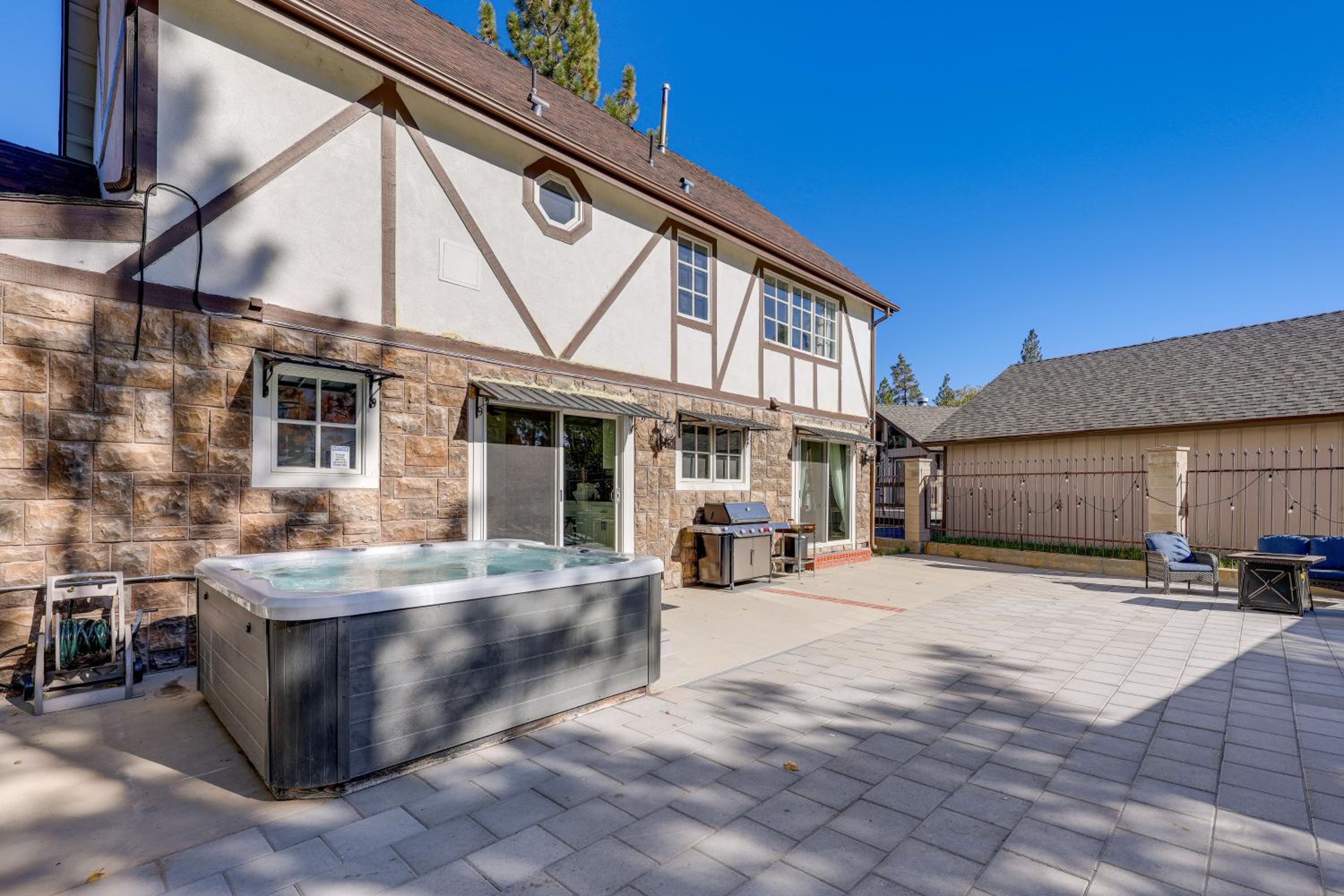 Beautiful Lake-View House: Walk to Lake + Village!