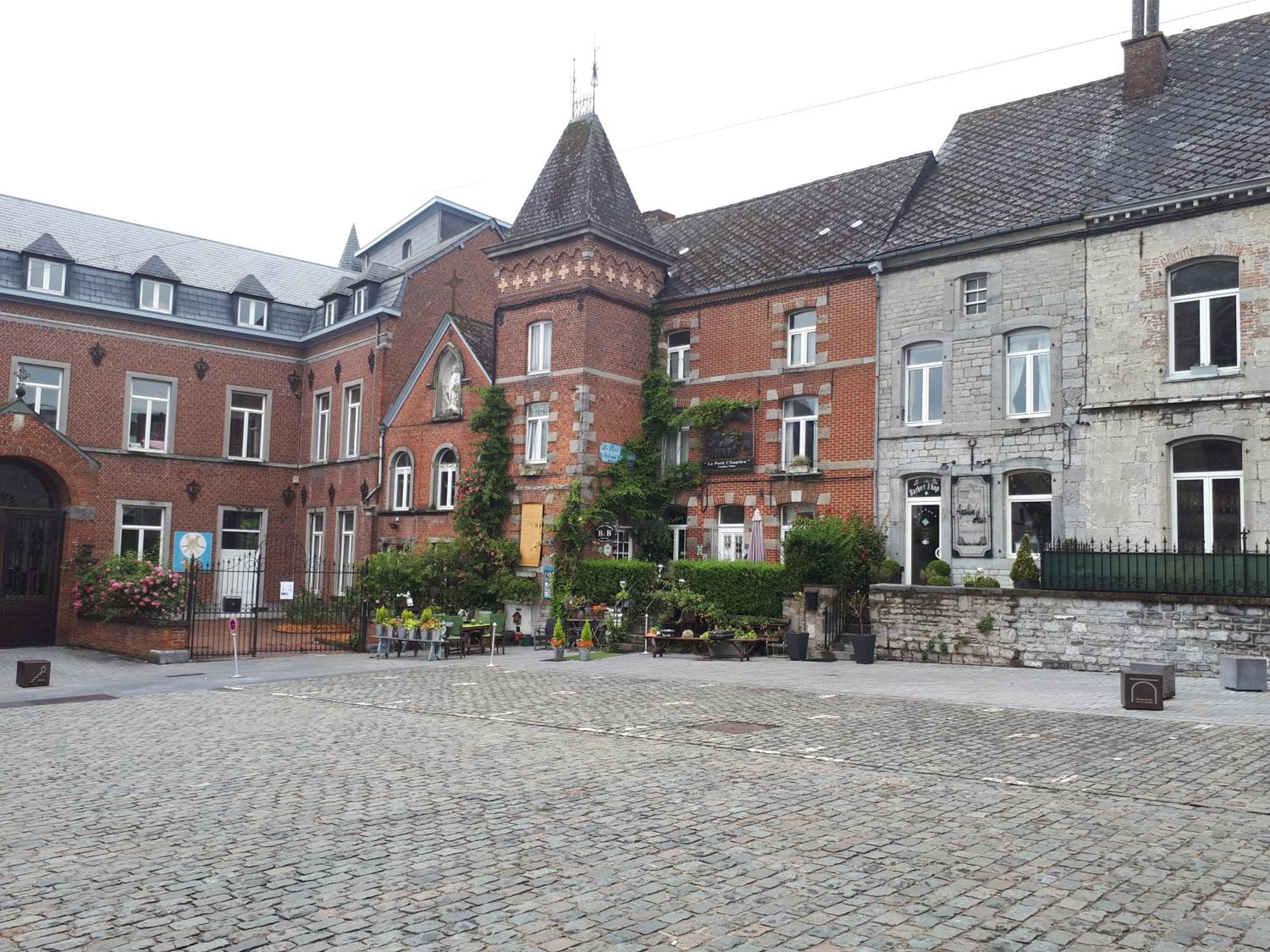 Photo 15