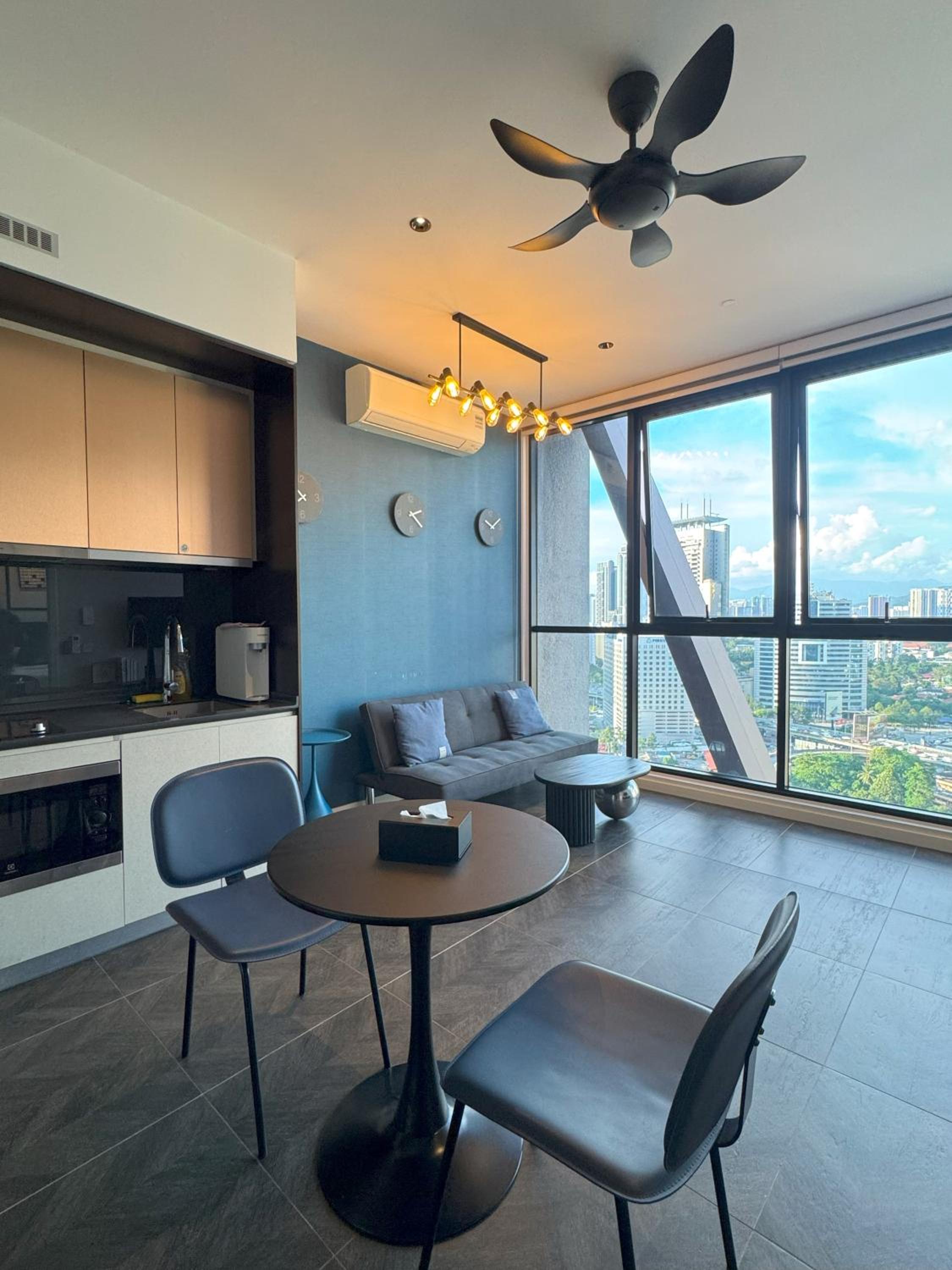 Scarletz Suites KLCC On City