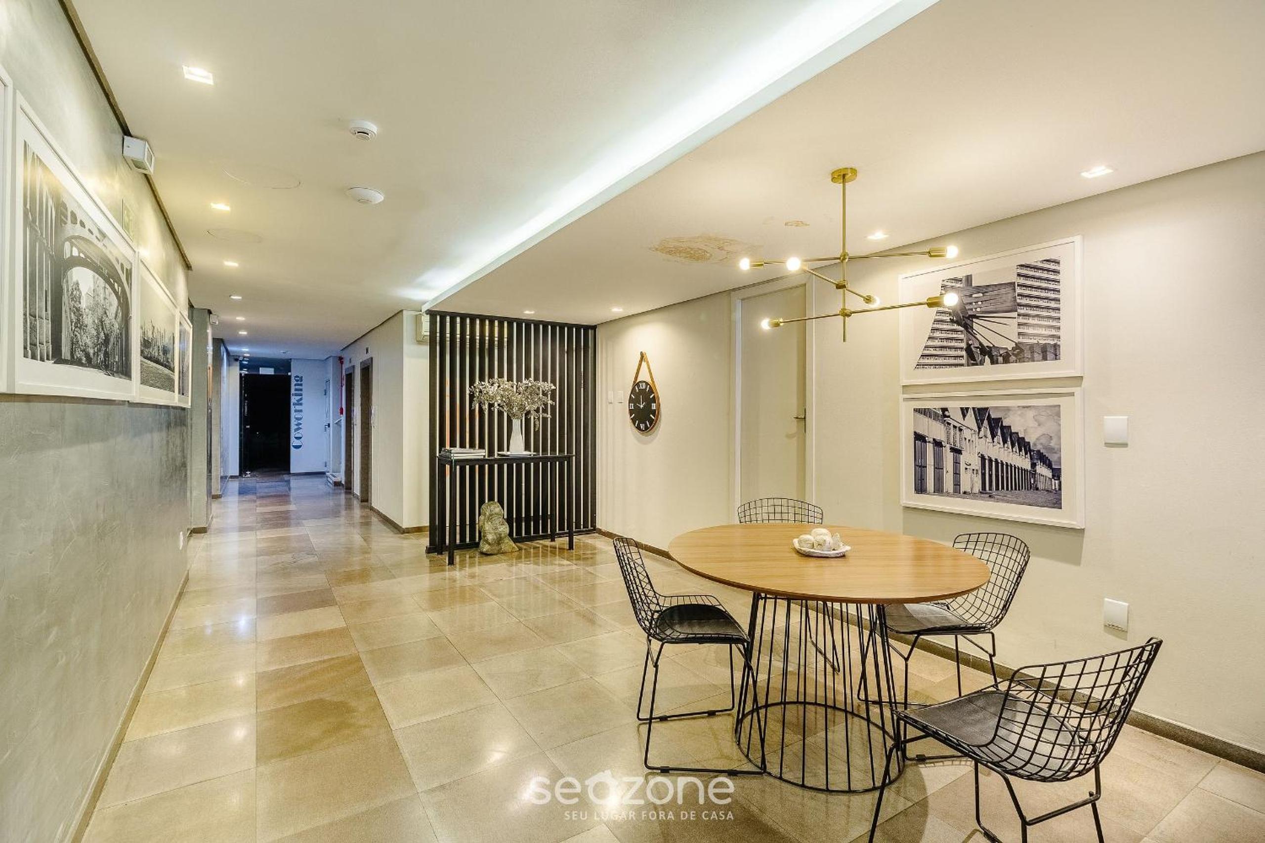 Studios in the Historic Center of POA - ELSs