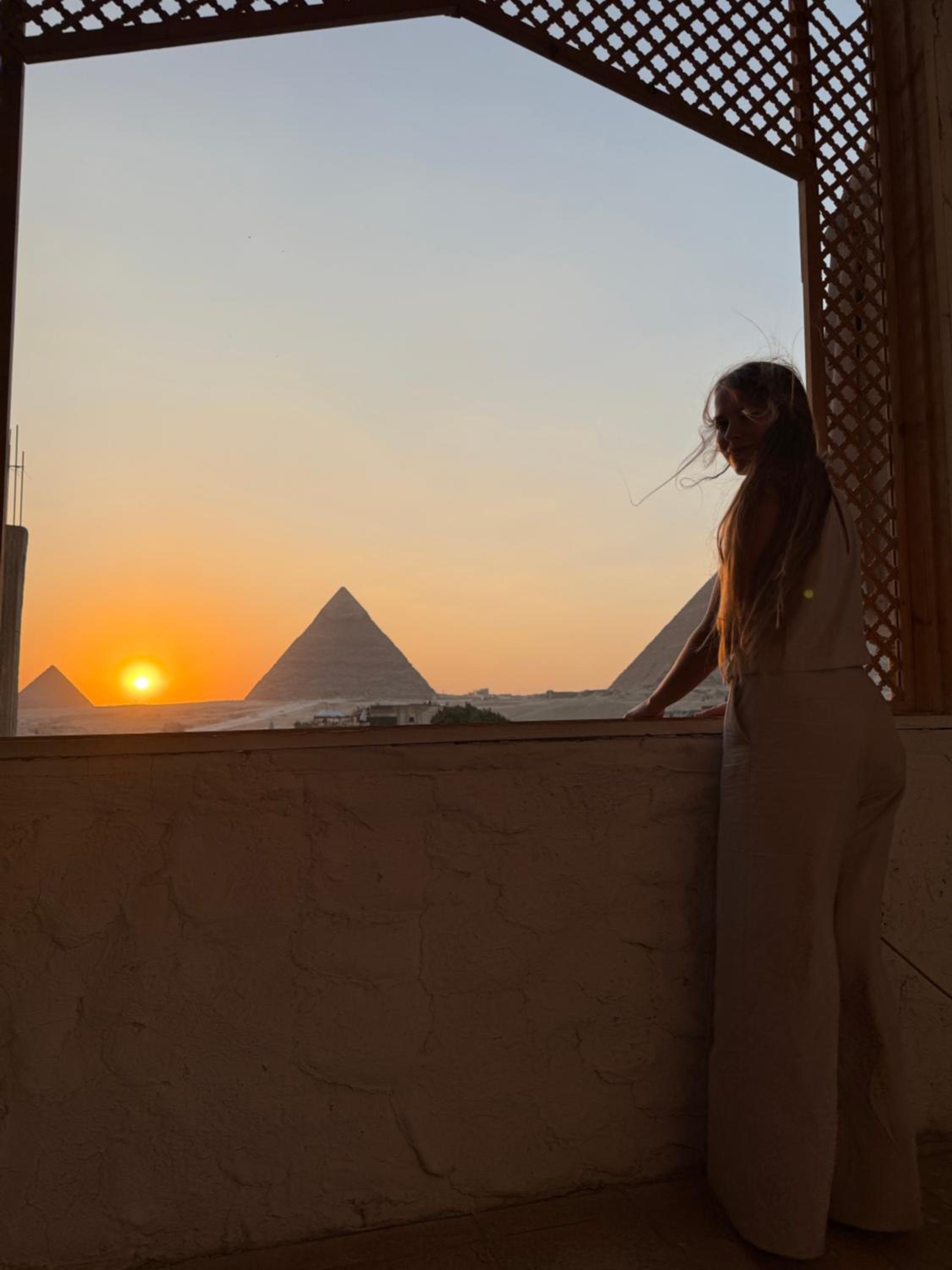Pyramids Top view inn