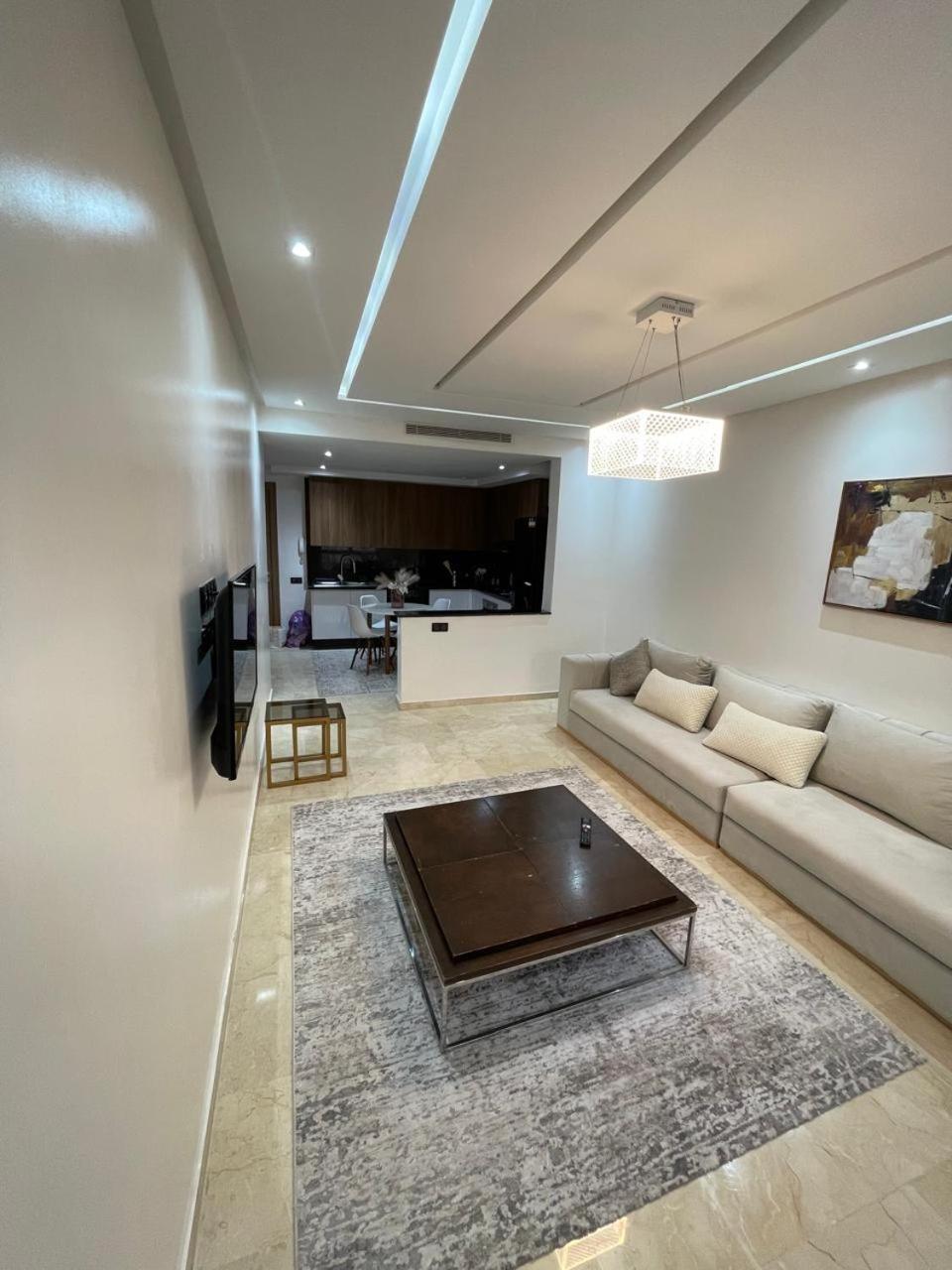 Appartement Moderne Centre Gueliz Sunny Pool PS4 & Wi-Fi