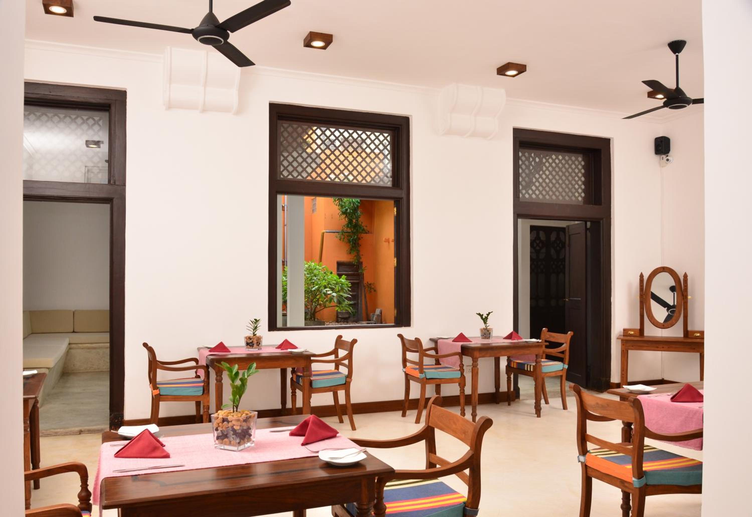 56 by Deco - Galle Fort