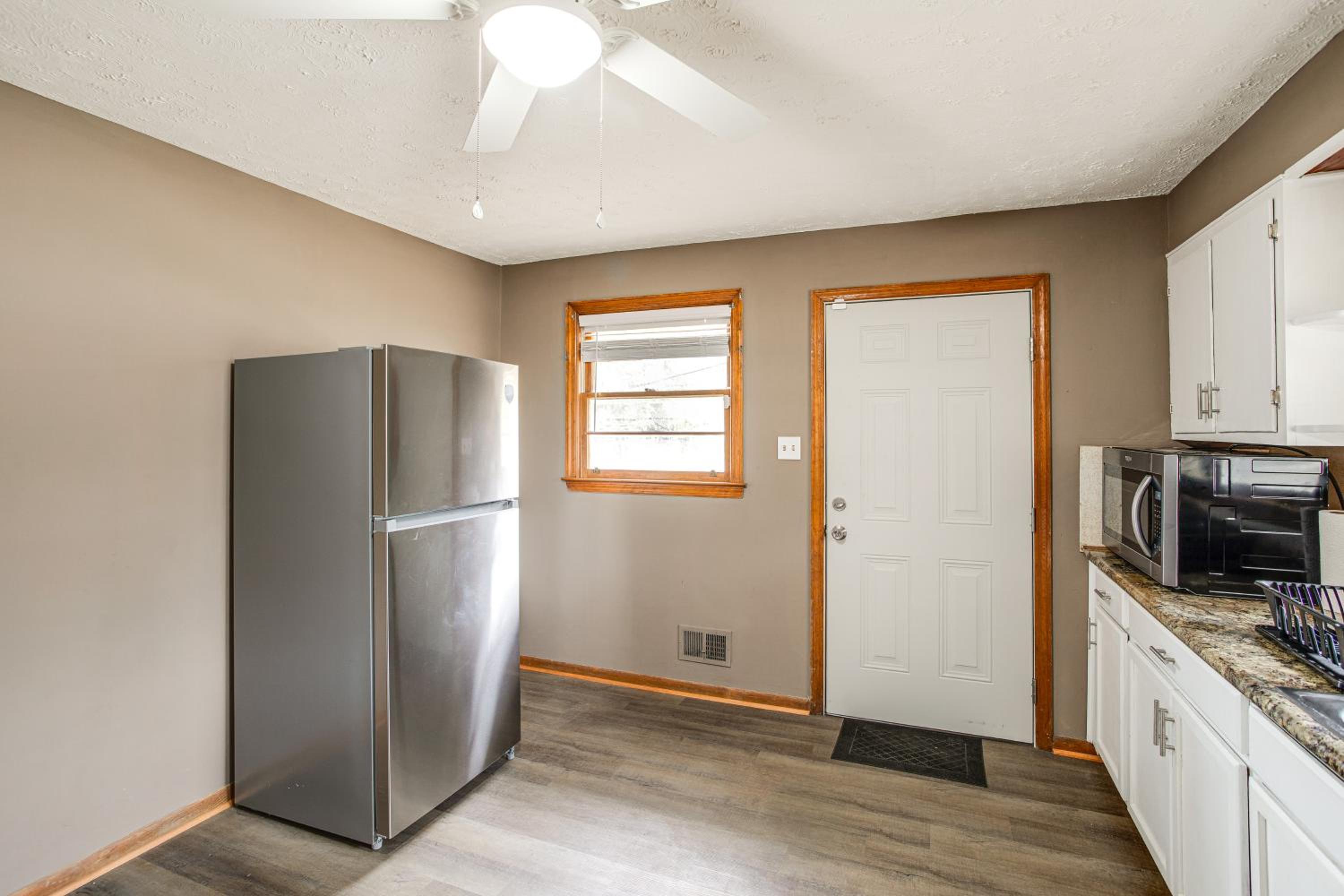 Walk to SC State University and Claflin Cozy Home