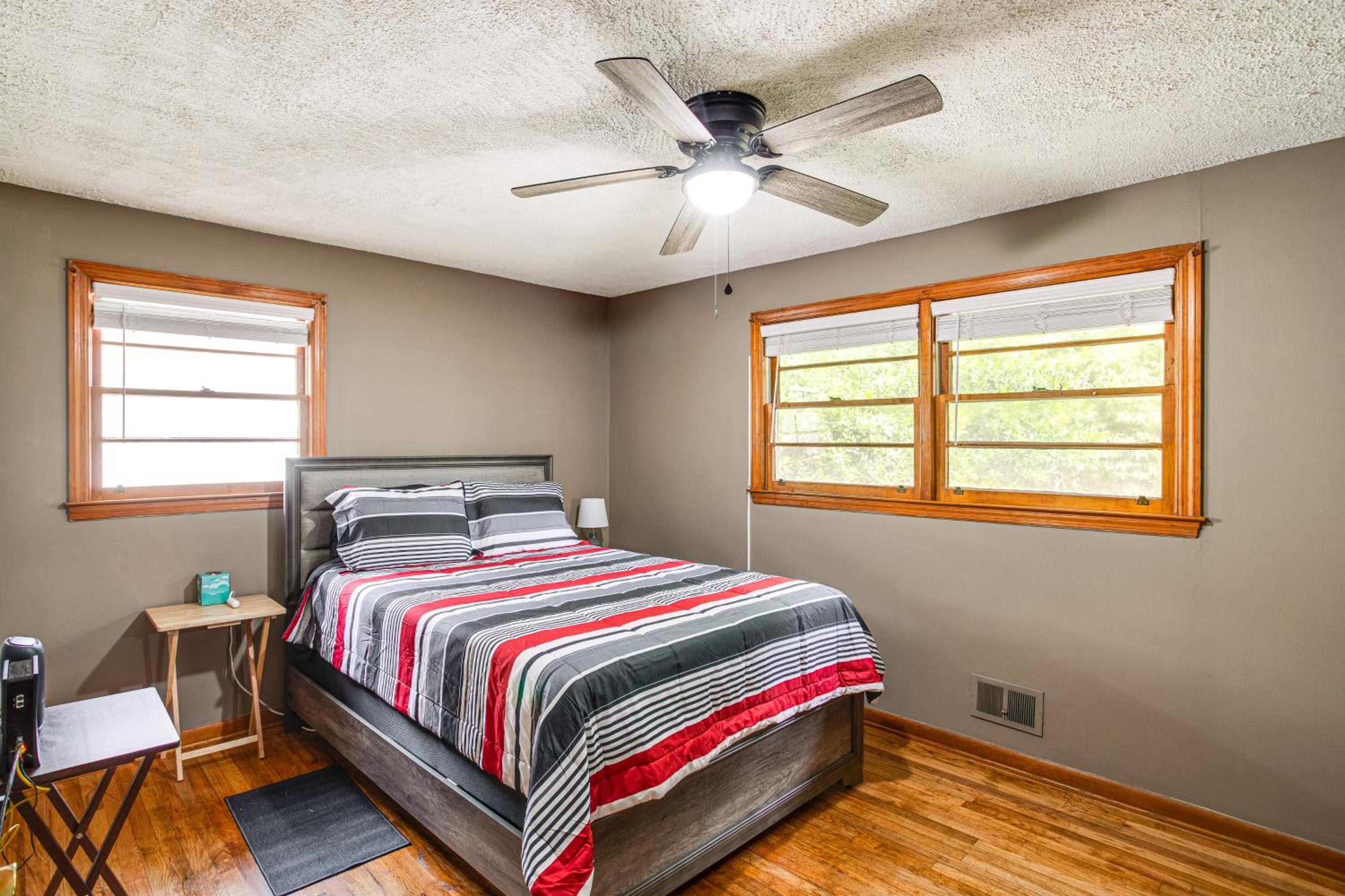 Walk to SC State University and Claflin Cozy Home