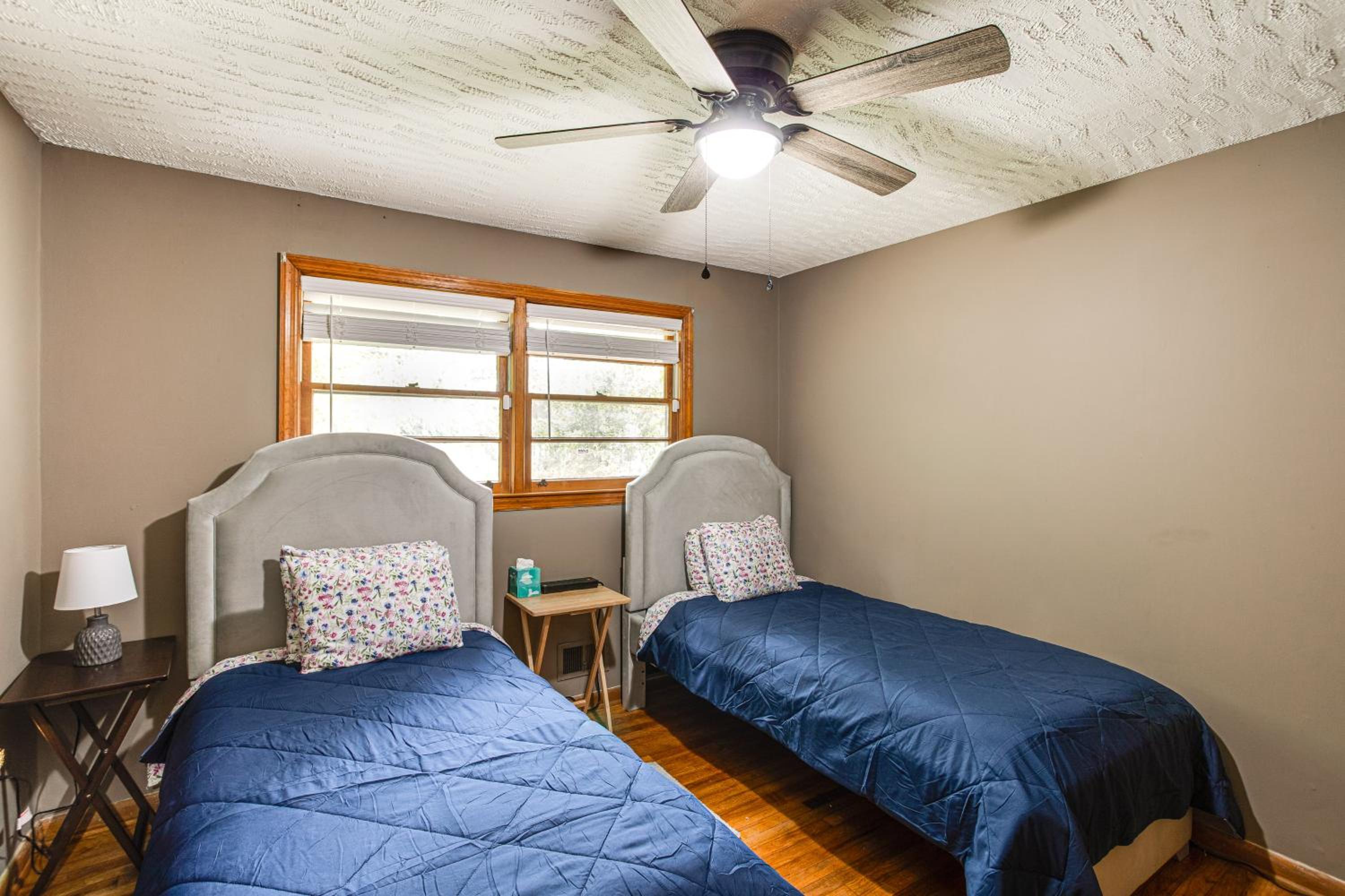 Walk to SC State University and Claflin Cozy Home