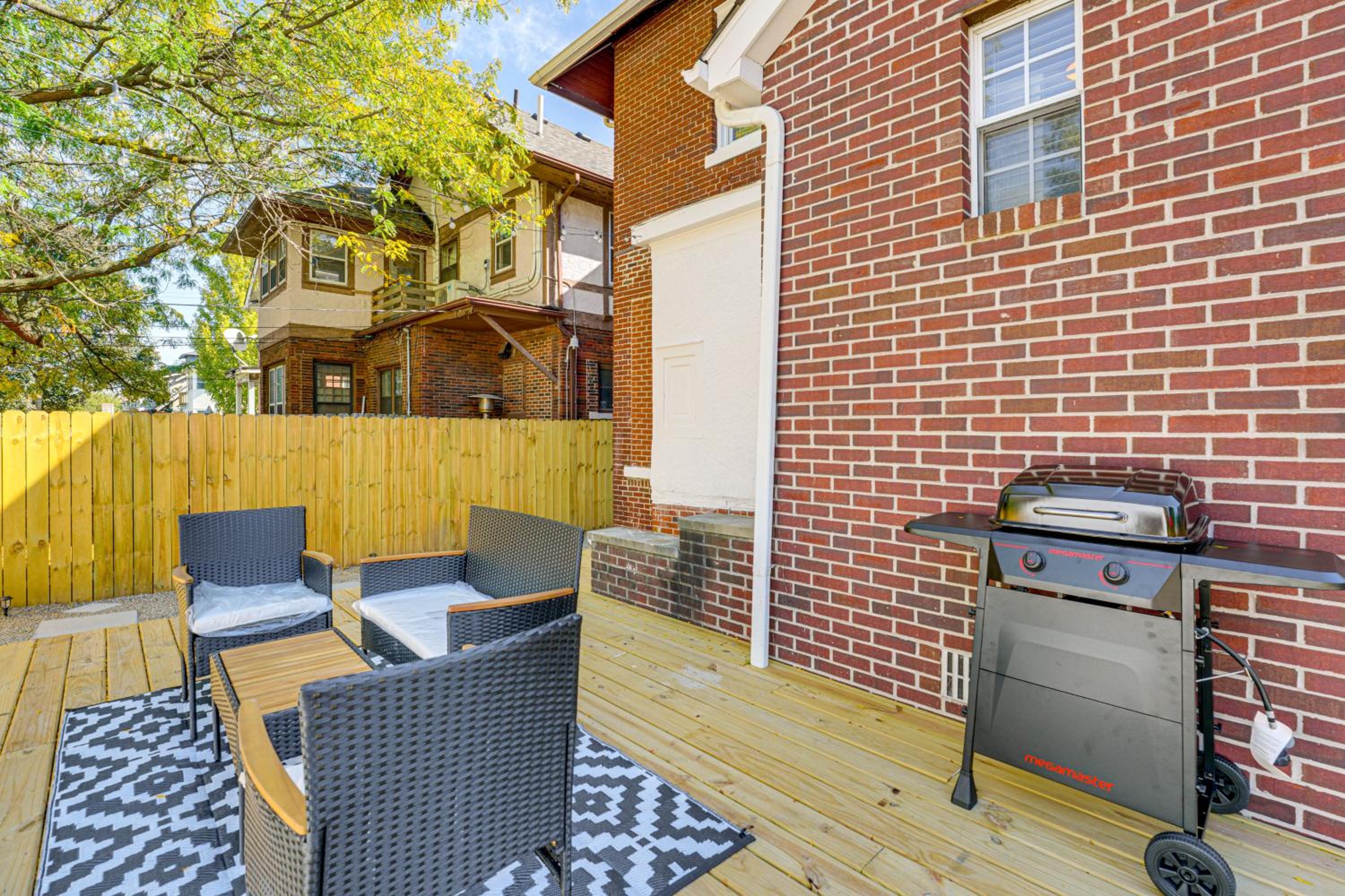 5 Mi to Dtwn Detroit Pet-Friendly Edison Home