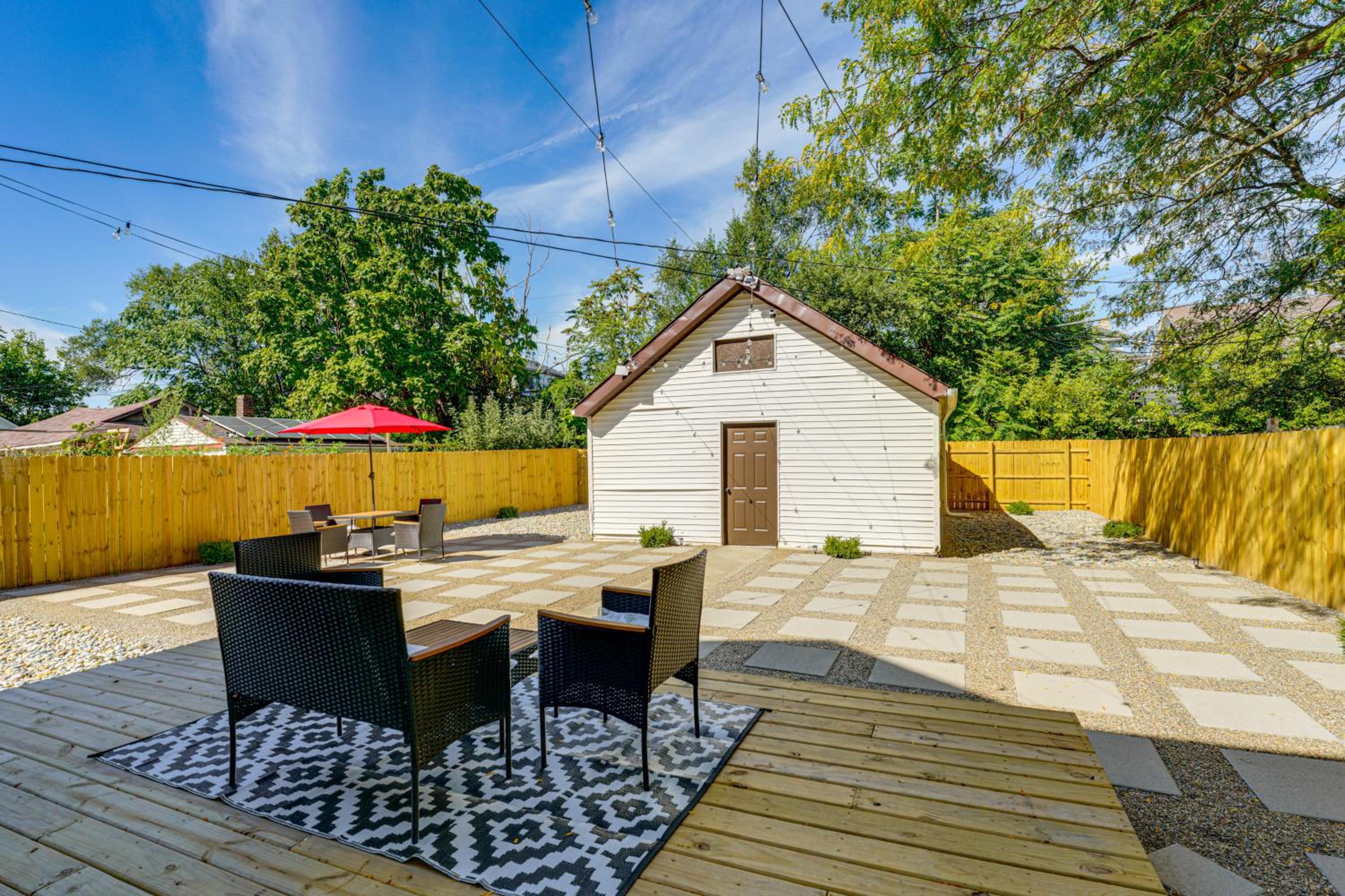5 Mi to Dtwn Detroit Pet-Friendly Edison Home