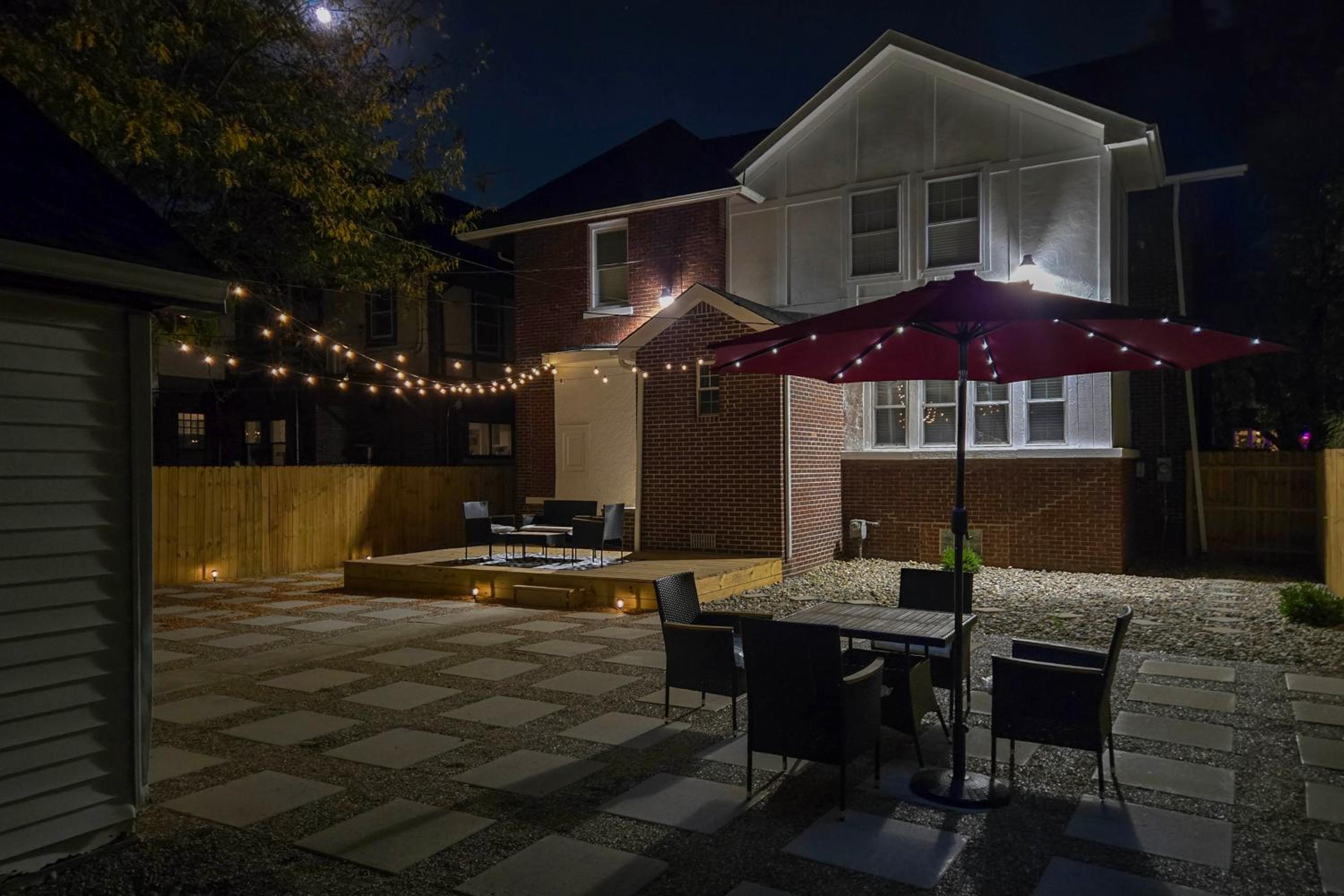 5 Mi to Dtwn Detroit Pet-Friendly Edison Home