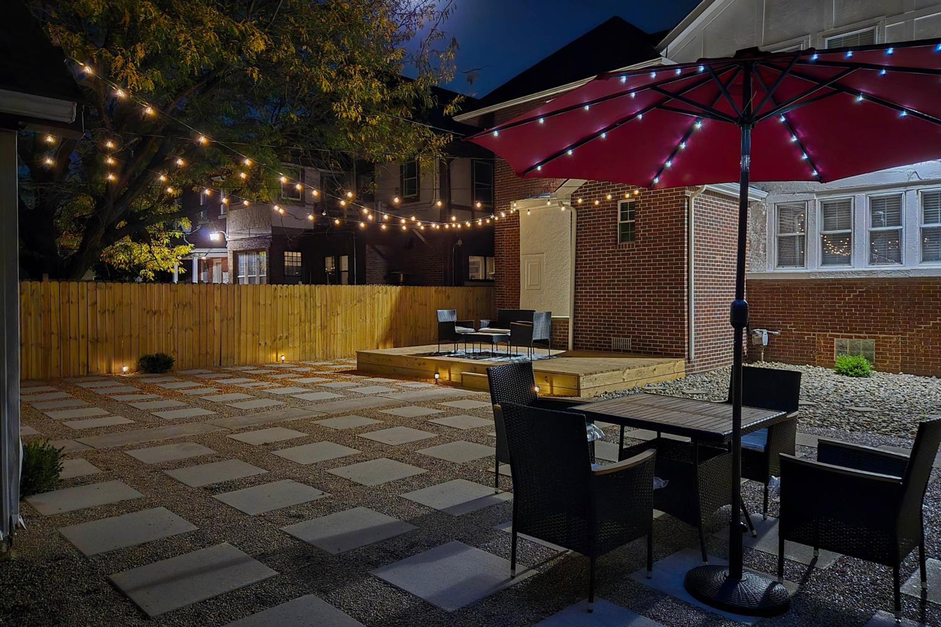 5 Mi to Dtwn Detroit Pet-Friendly Edison Home