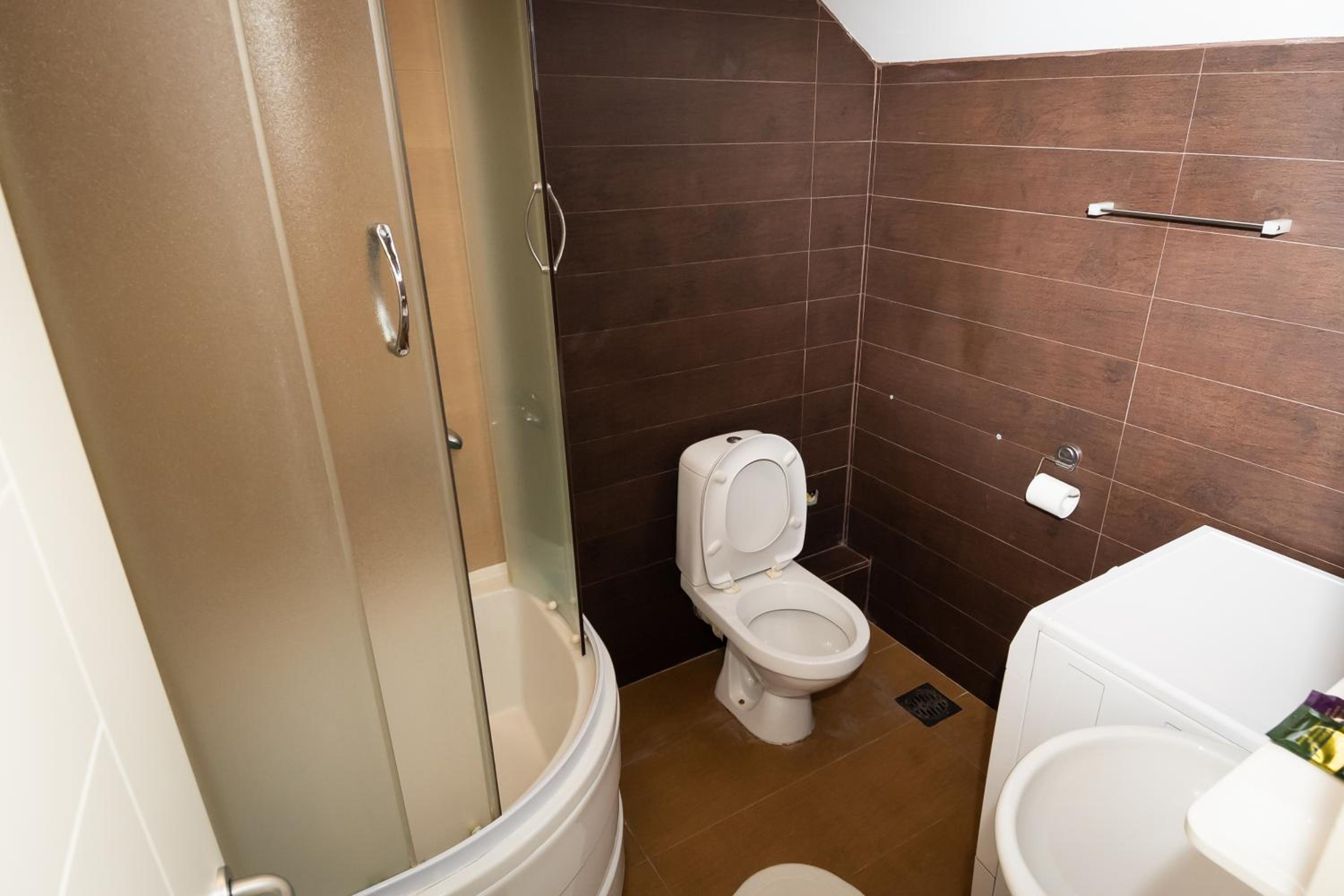 Jasha Apartments