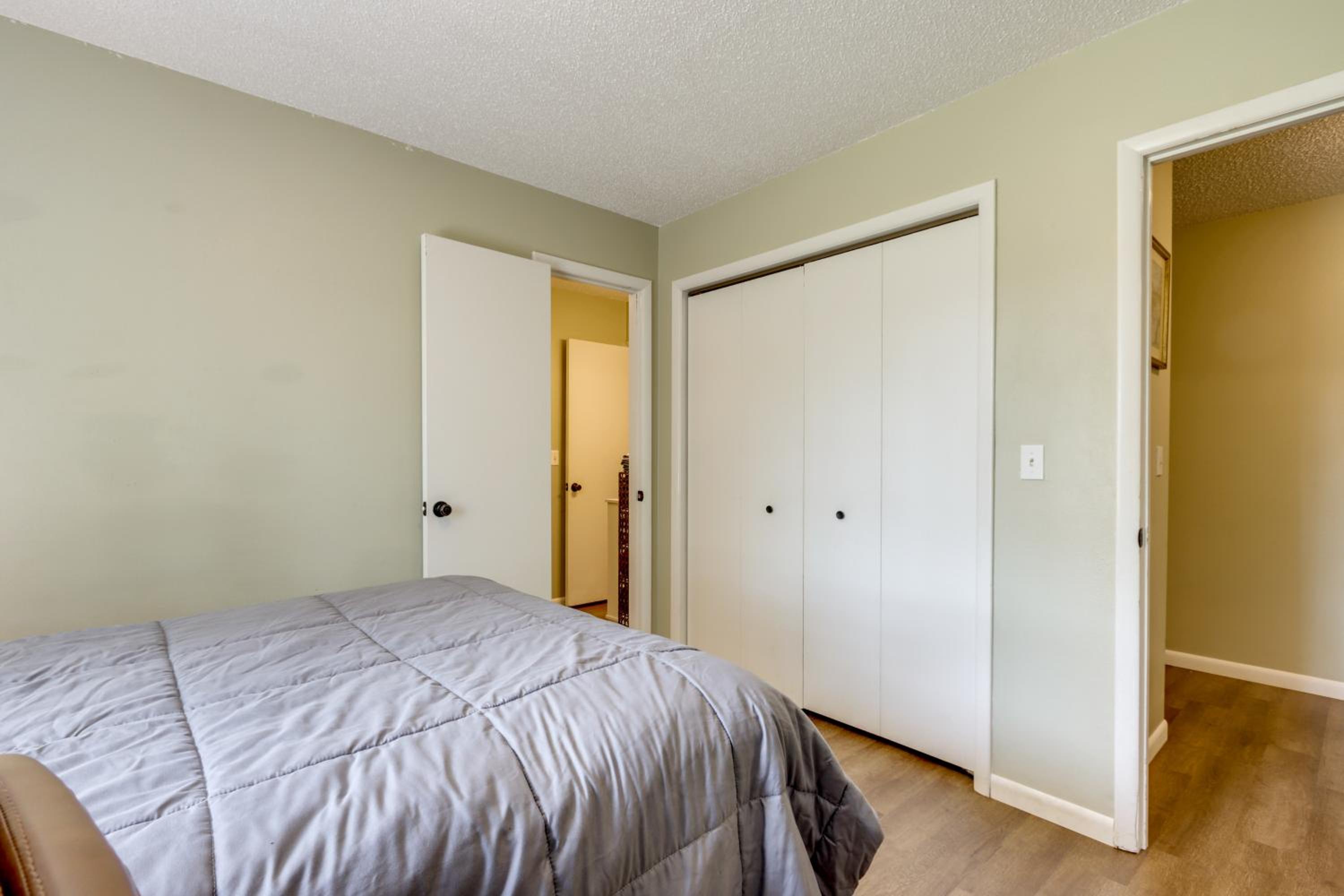 1 Mi to Shops and Cafes Updated Cassville Home!