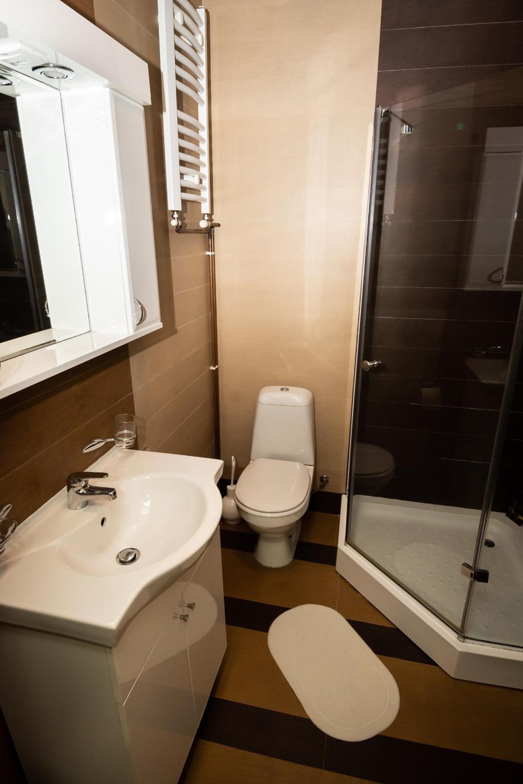 Jasha Apartments