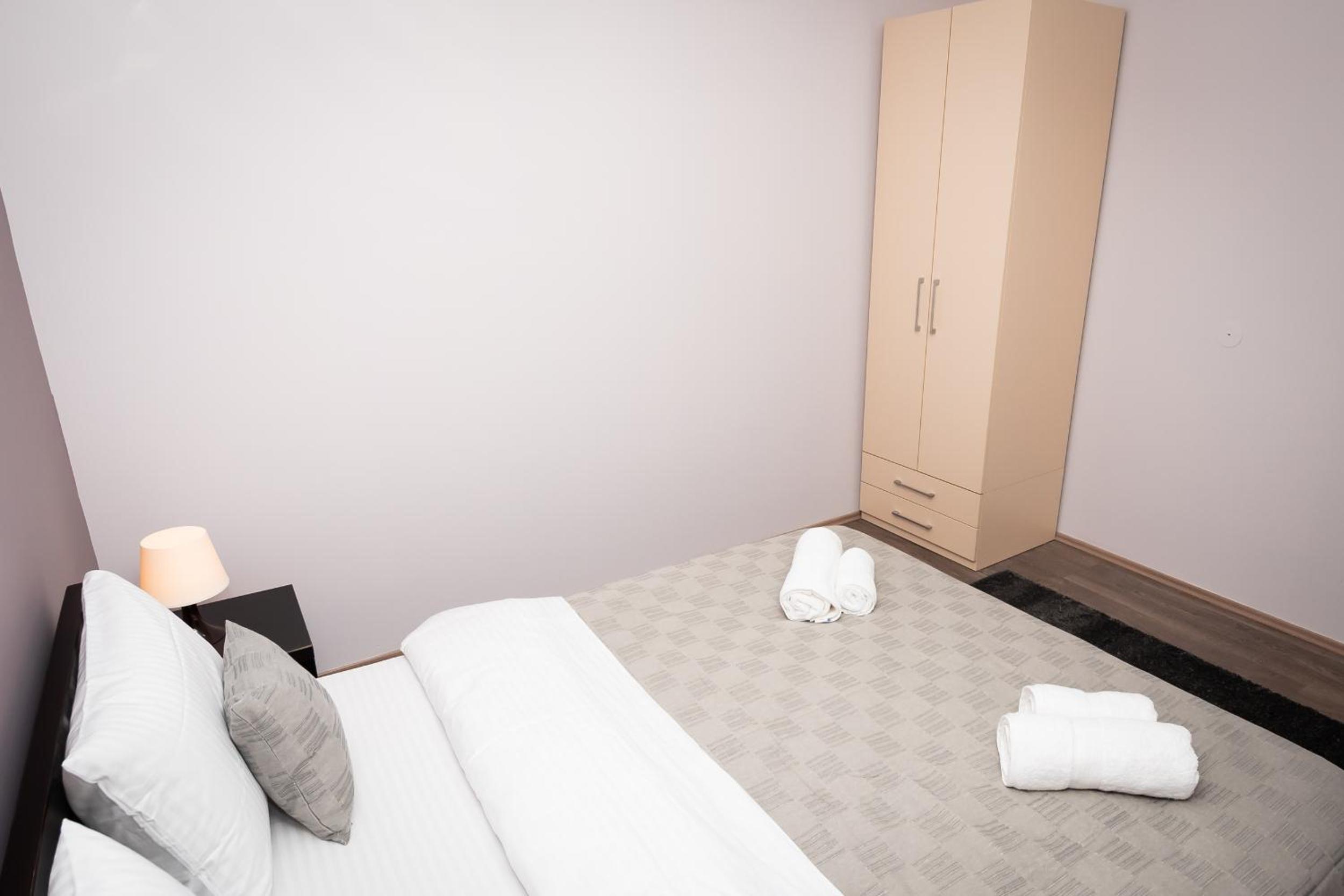 Jasha Apartments