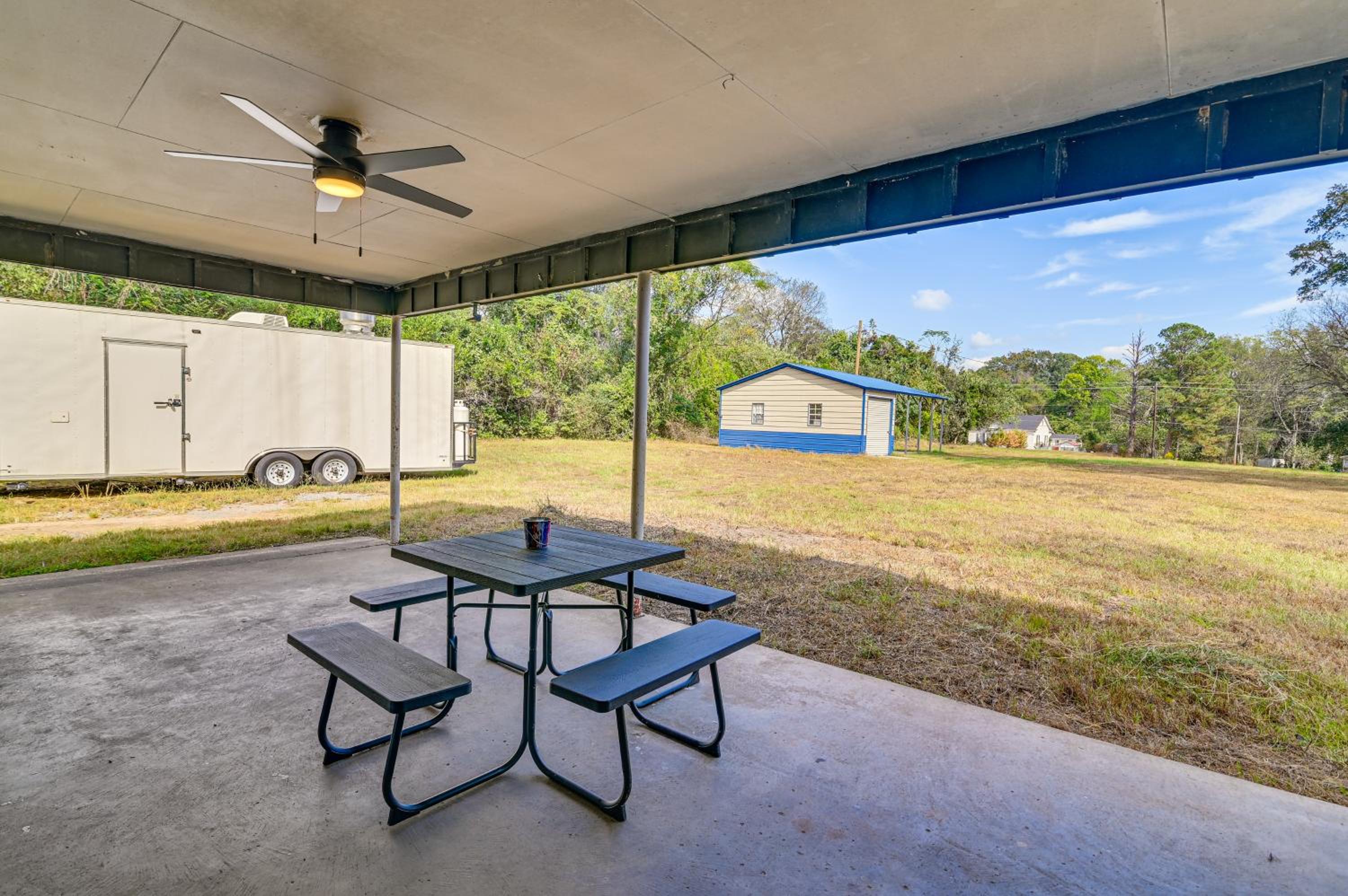 Pet-Friendly Eutaw Home Near Historic Square