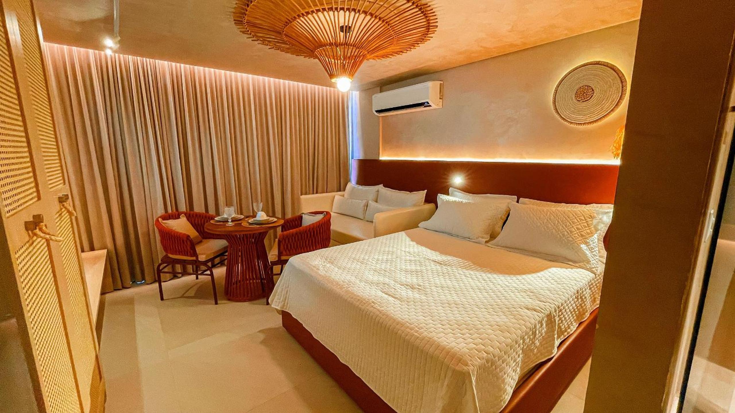 Setai Aquamaris Luxo - By Almare