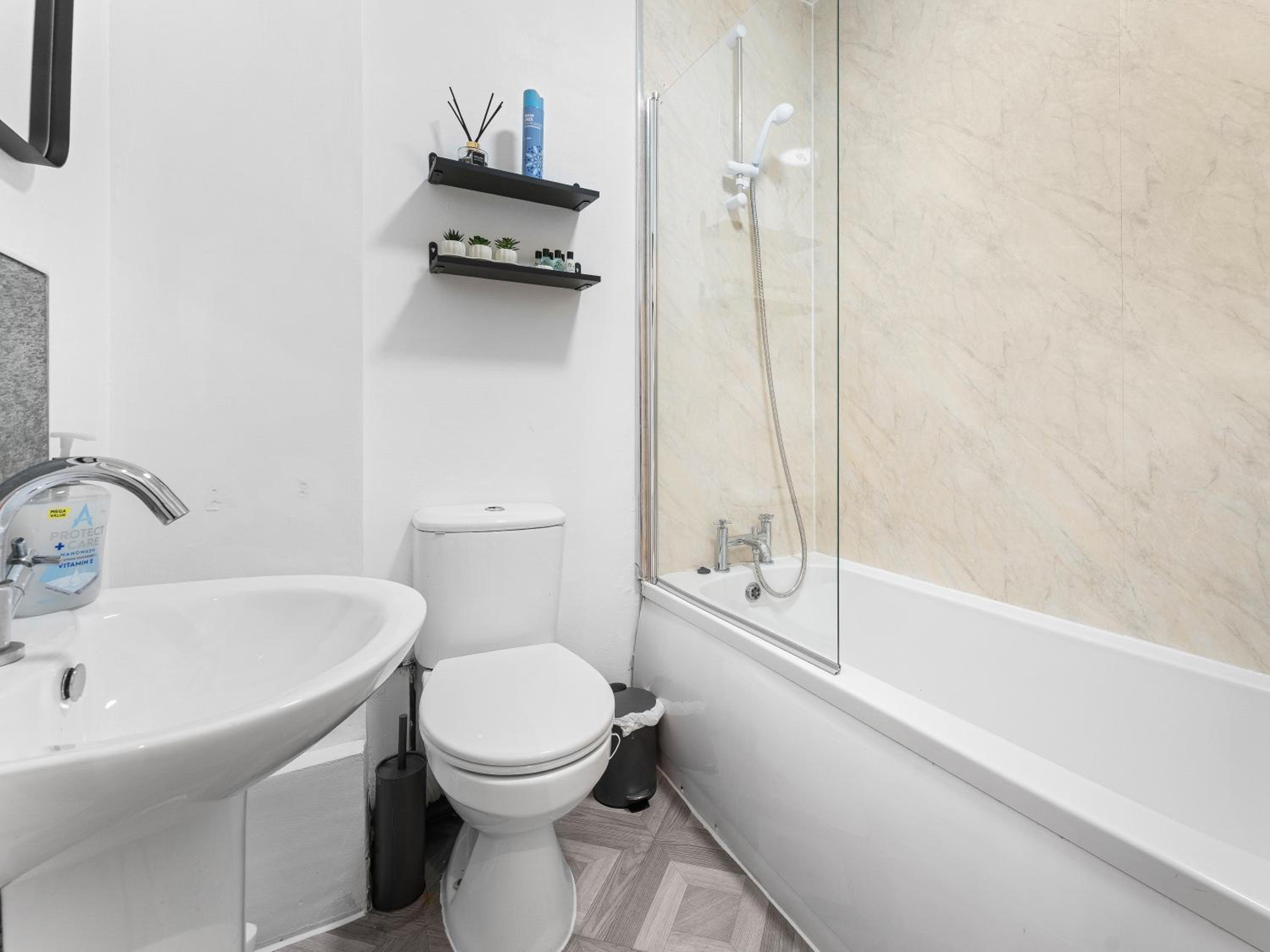 The Craftsman Birmingham City Apartment
