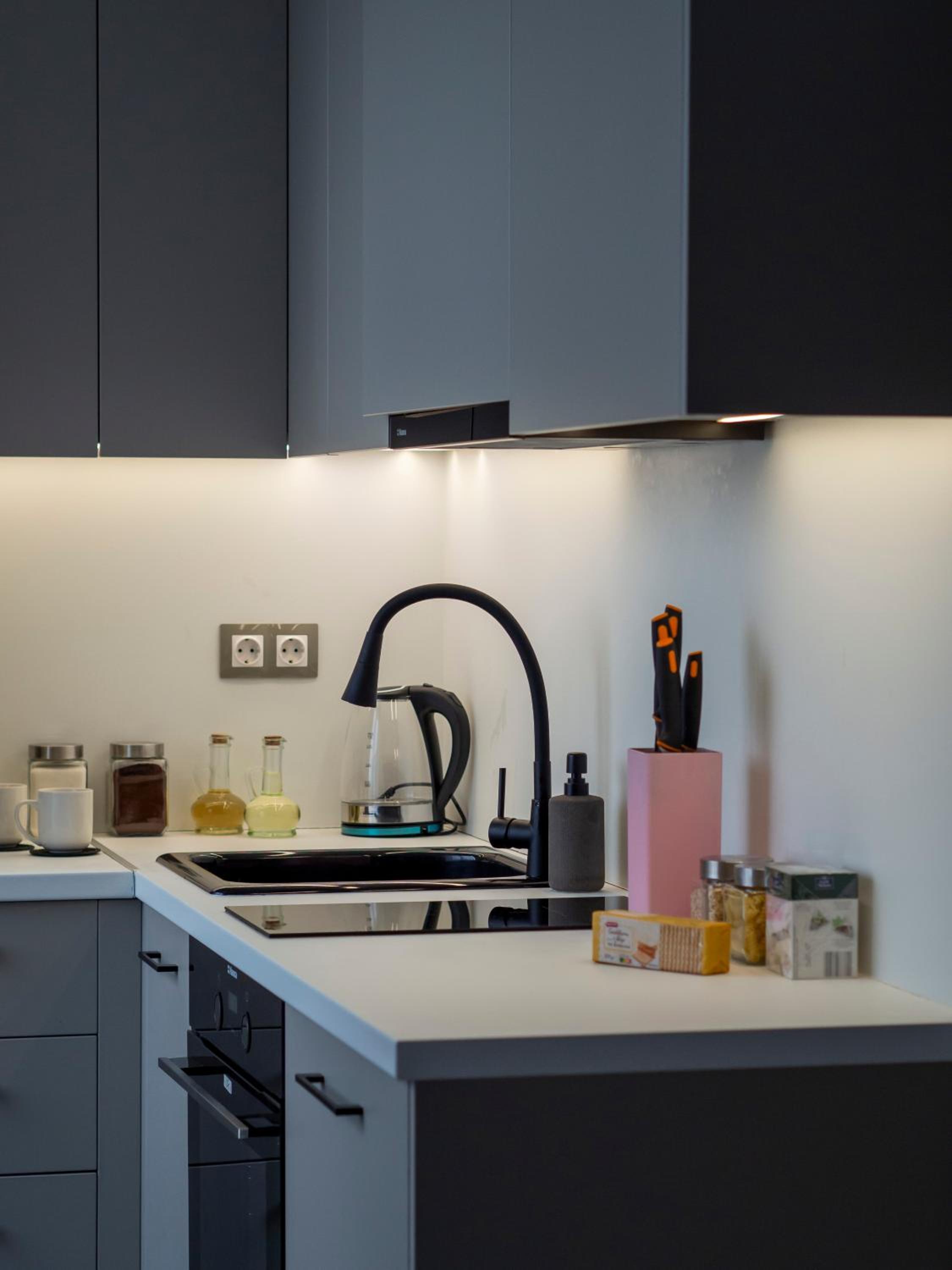 Modern Vitosha View Apartment with Free Parking