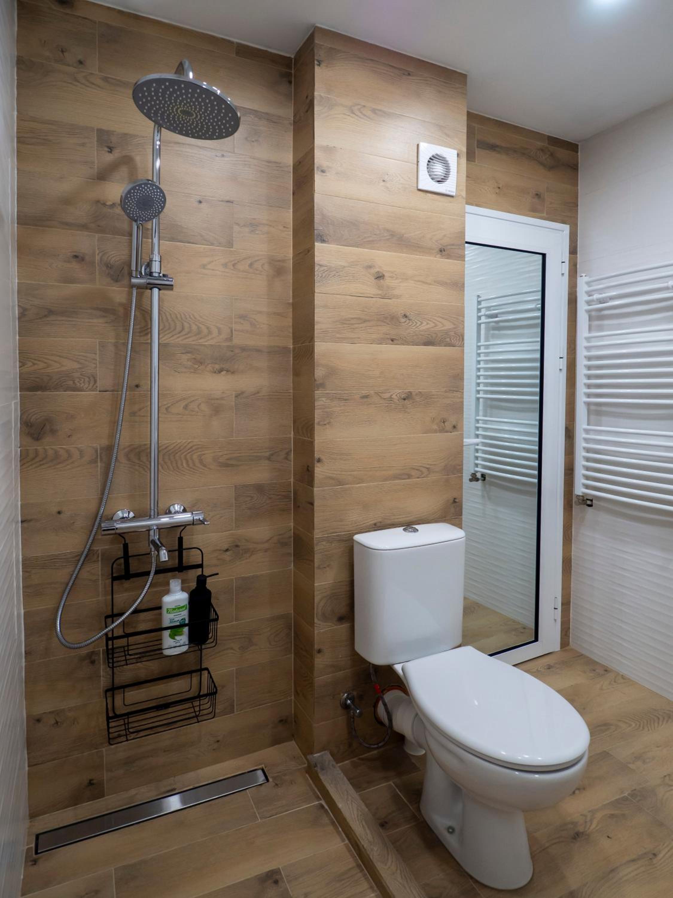 Modern Vitosha View Apartment with Free Parking