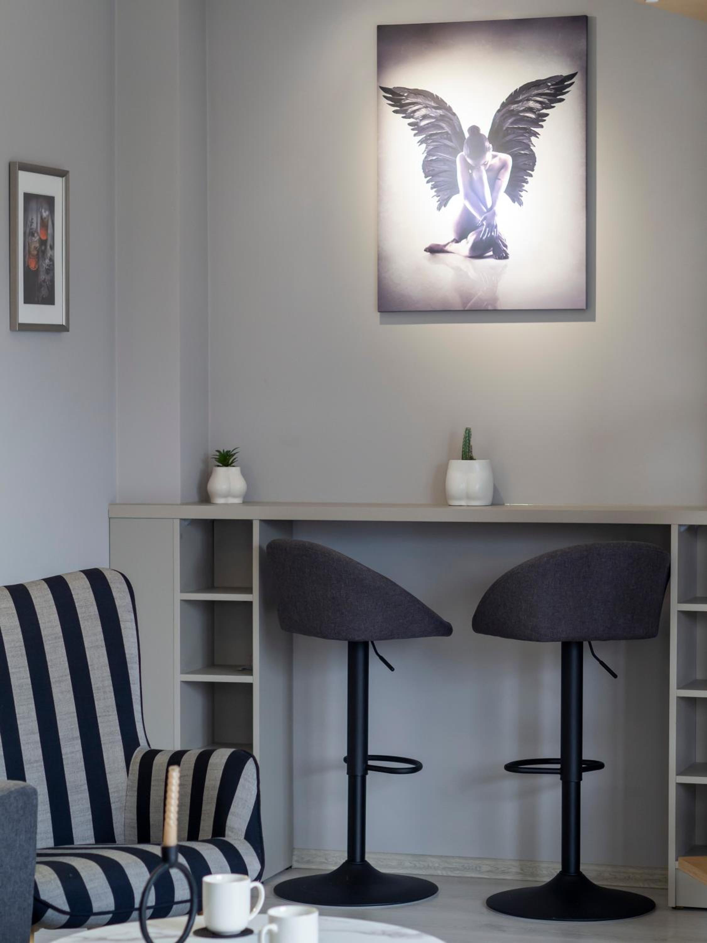 Modern Vitosha View Apartment with Free Parking