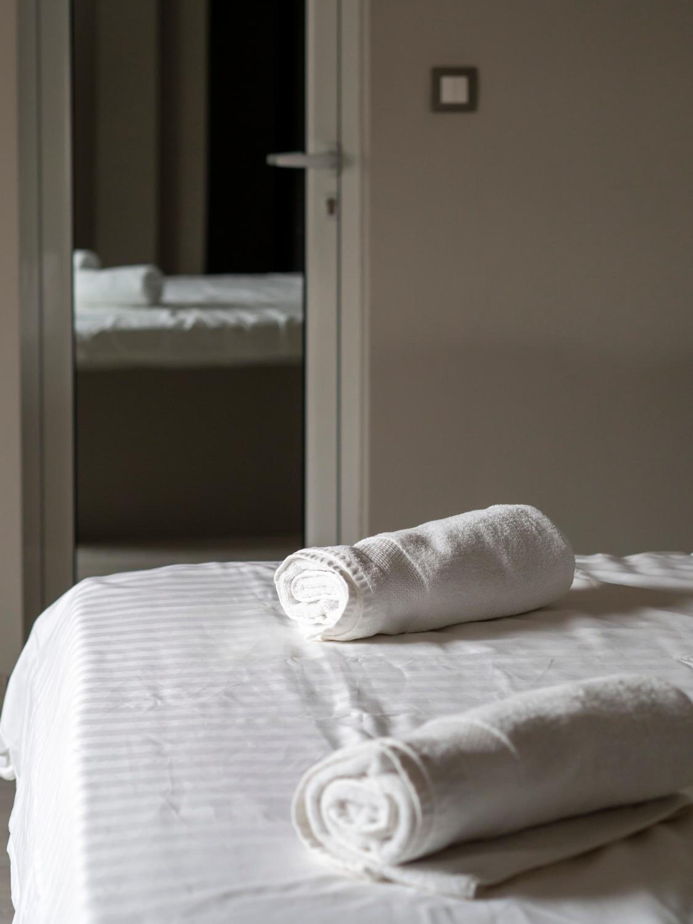 Modern Vitosha View Apartment with Free Parking