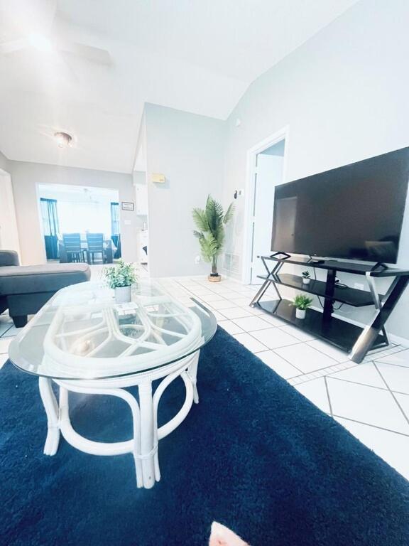 Entire home near the beach for your perfect vacay! Book it now