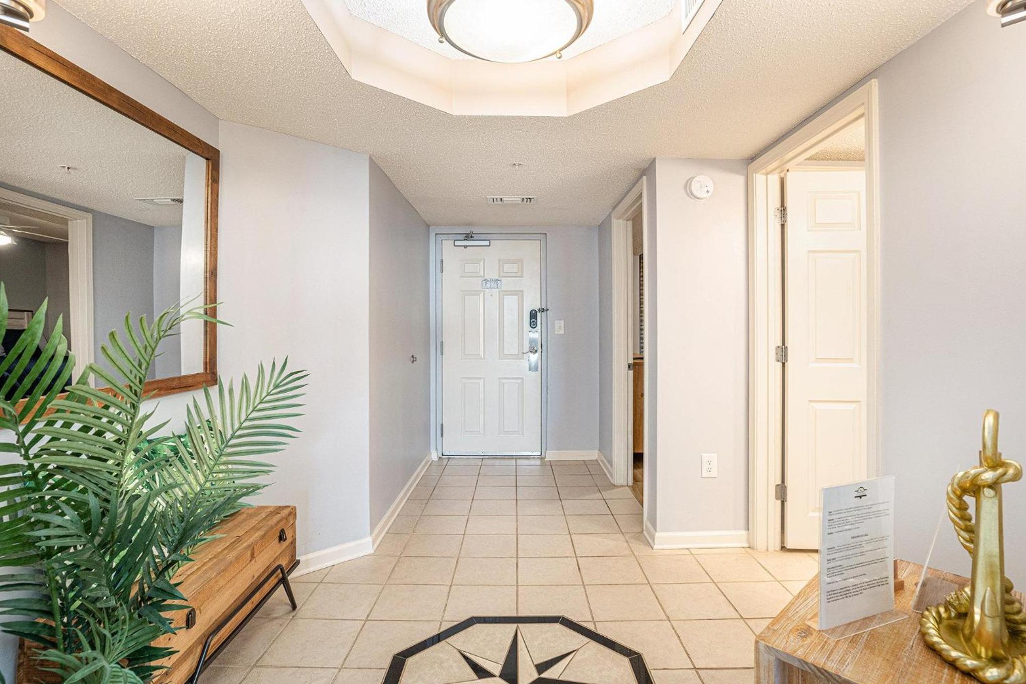 Yacht Club Villas #2-902
