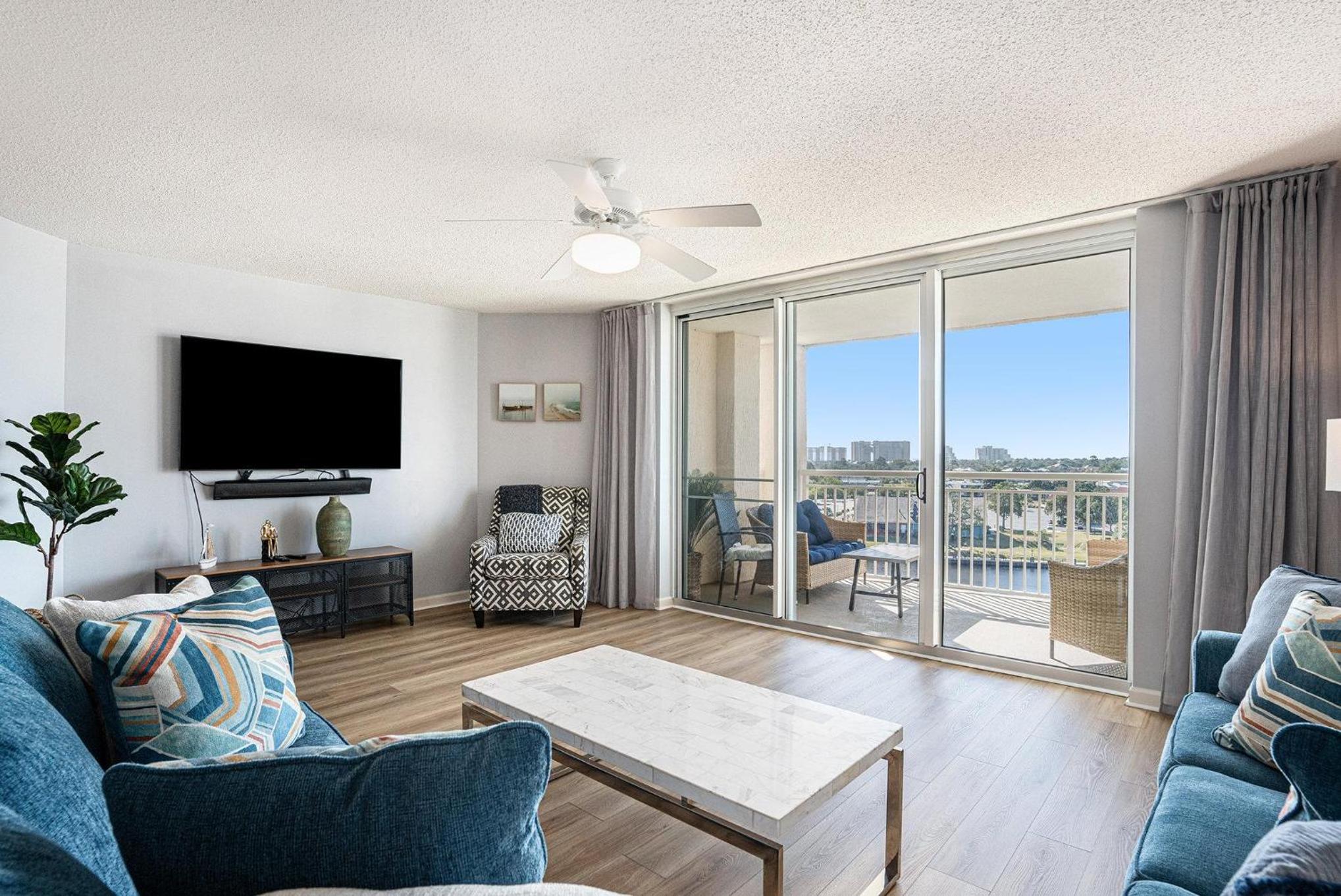 Yacht Club Villas #2-902