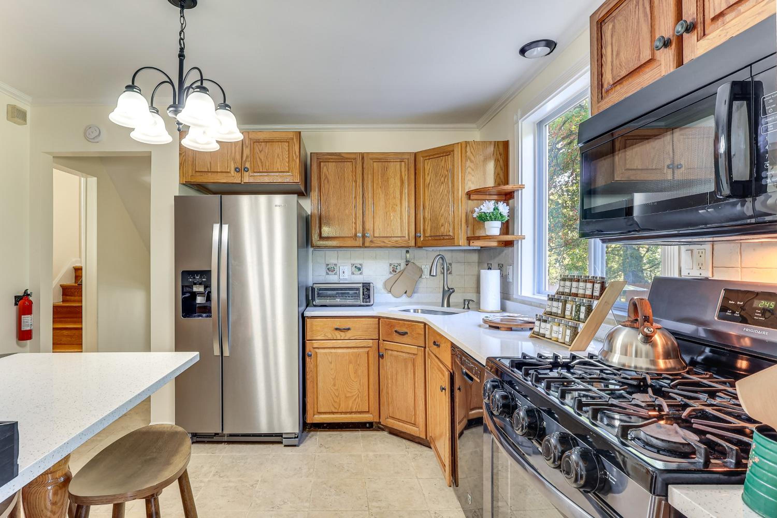 Spacious Fanwood Home with Decks, Walk to Park!