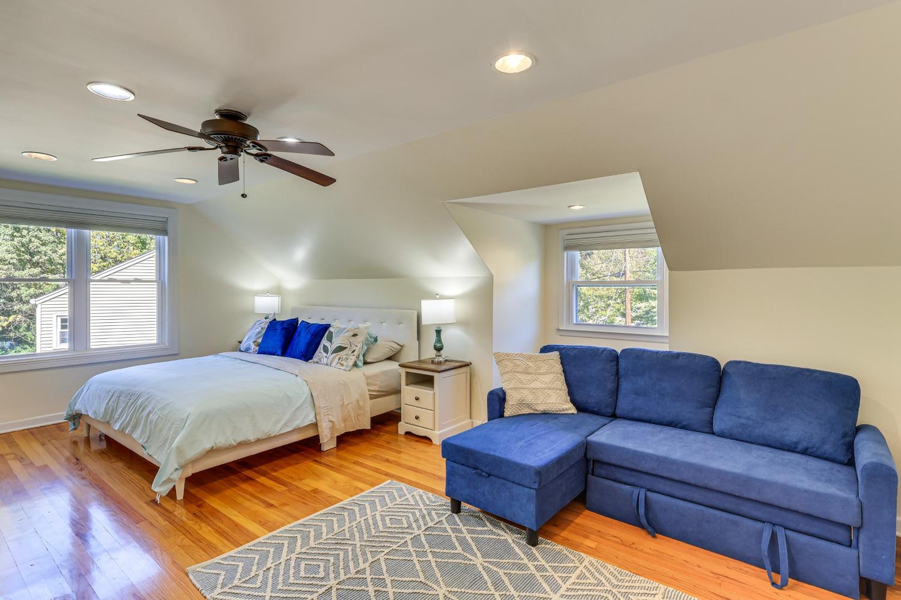 Spacious Fanwood Home with Decks, Walk to Park!