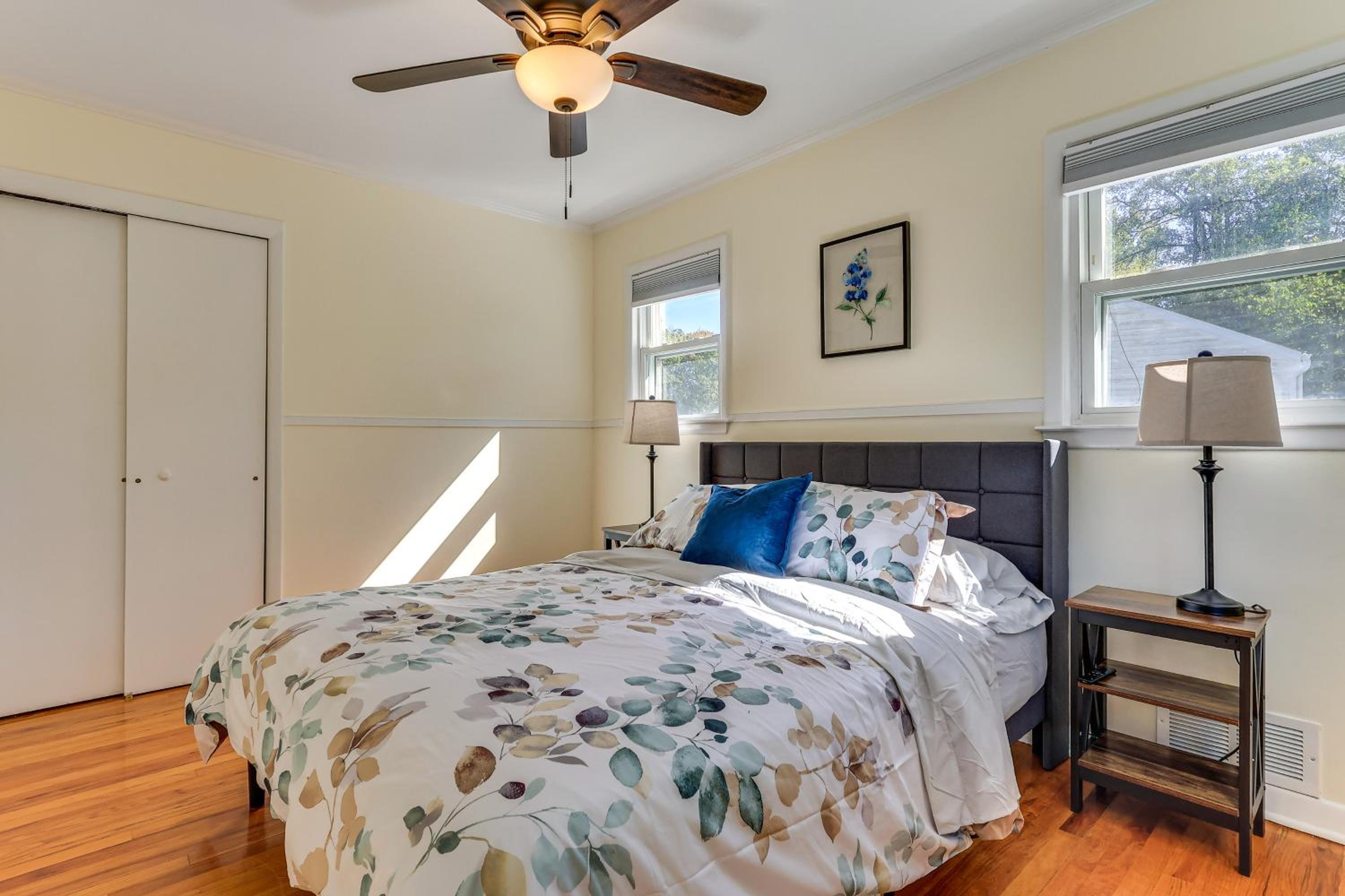 Spacious Fanwood Home with Decks, Walk to Park!