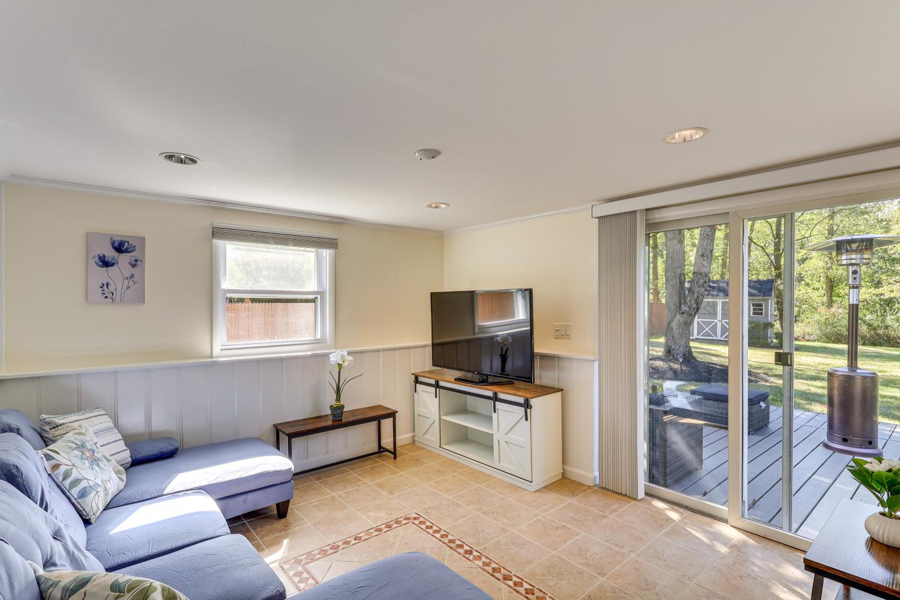 Spacious Fanwood Home with Decks, Walk to Park!