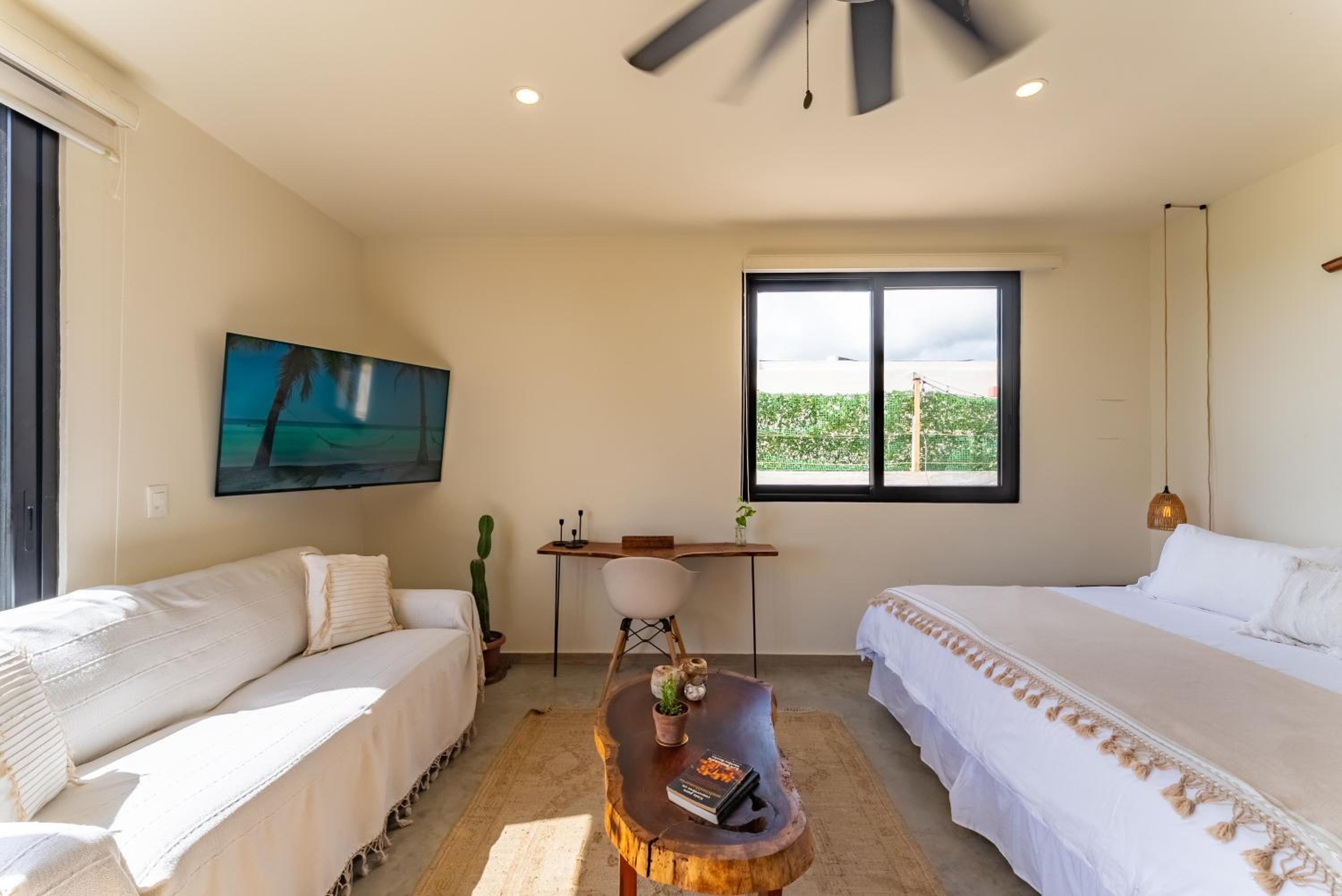 Private Jacuzzi, Starlink, Golf-View Terrace - Puerto Aventuras