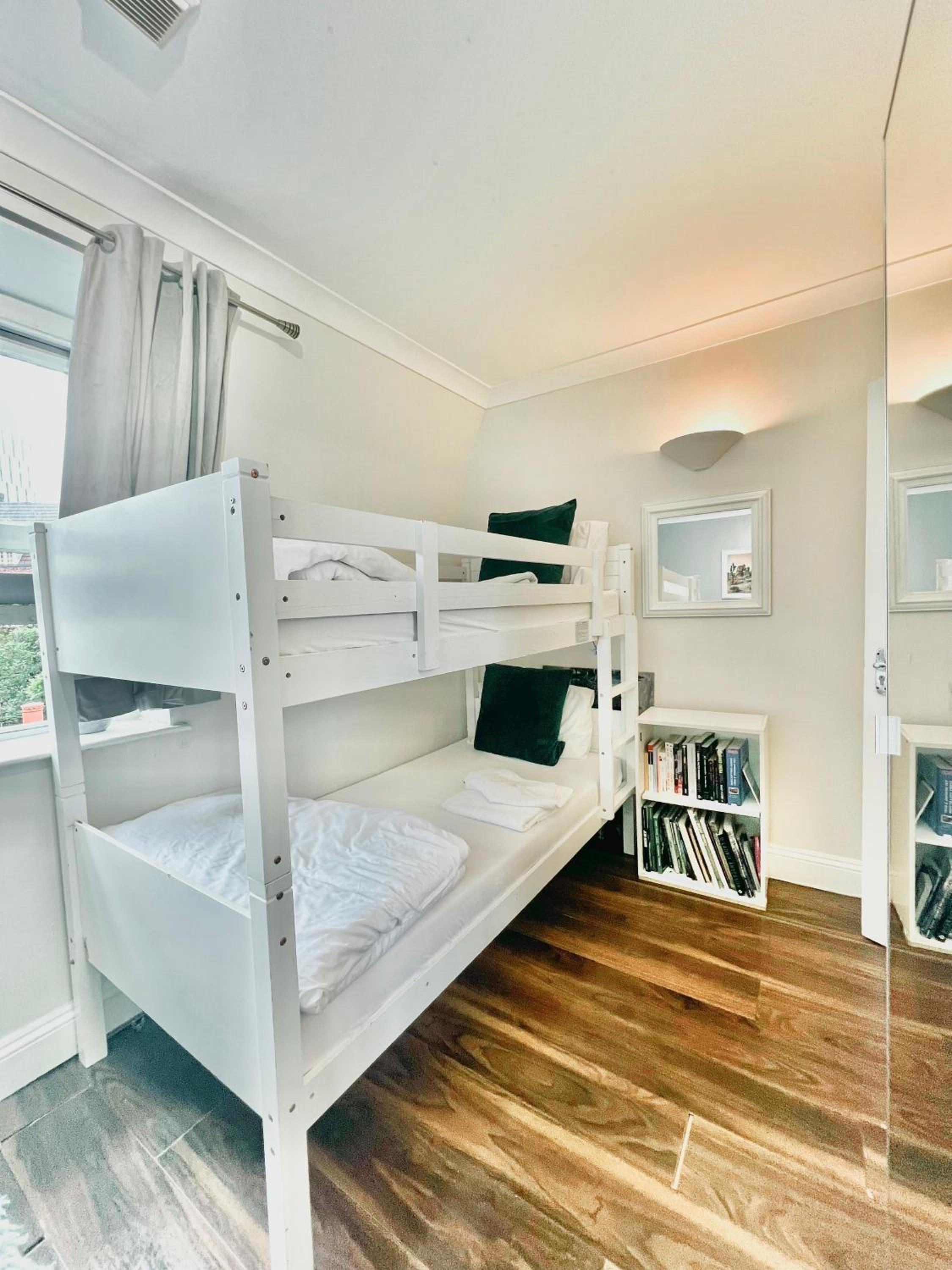 Kings Cross 320 Apartment