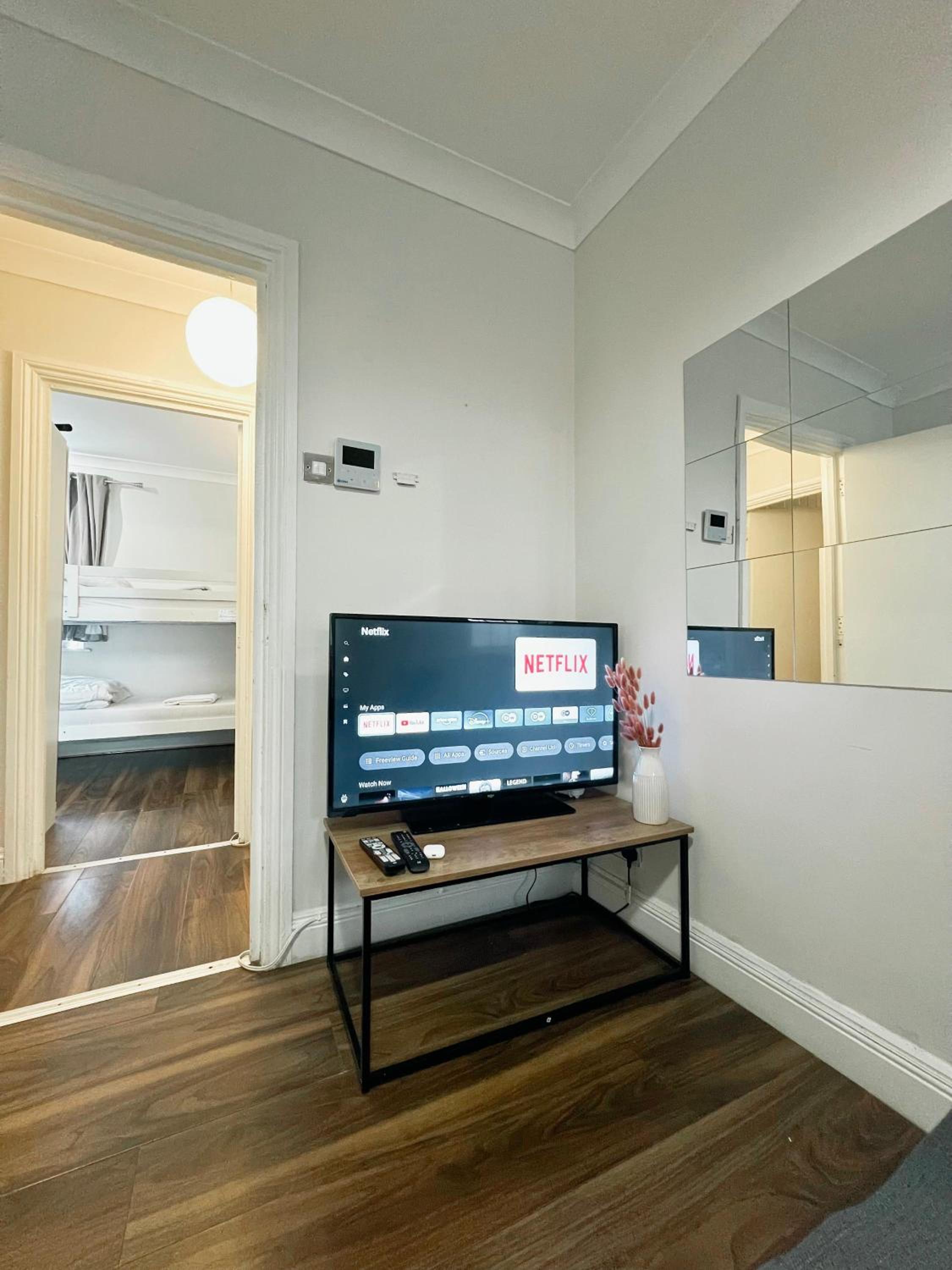 Kings Cross 320 Apartment