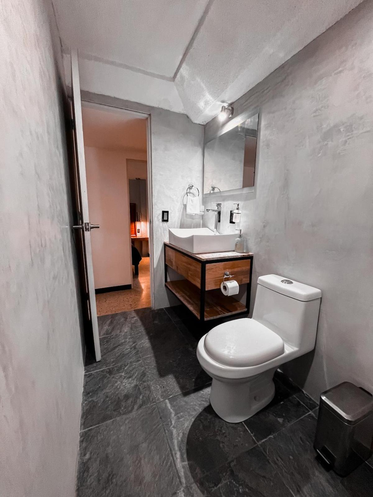 Two-bedroom apartment with AC in the center Oaxaca