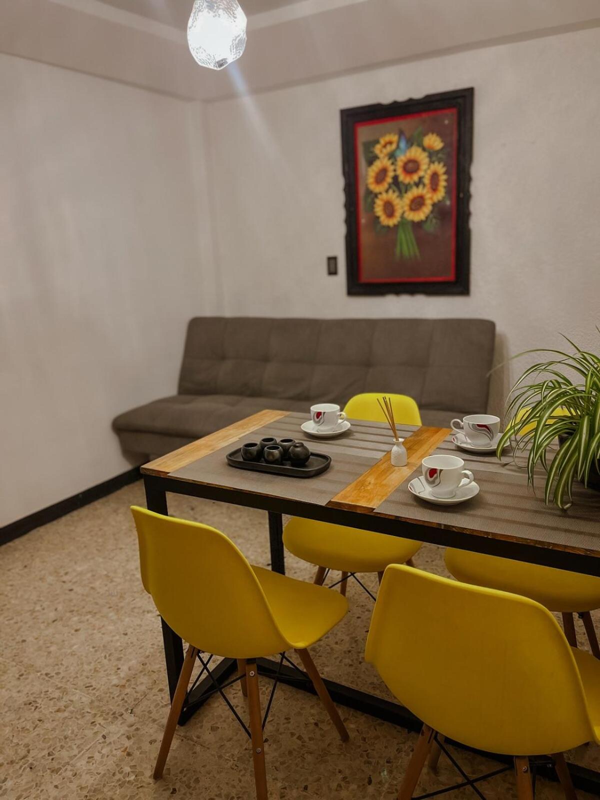 Two-bedroom apartment with AC in the center Oaxaca