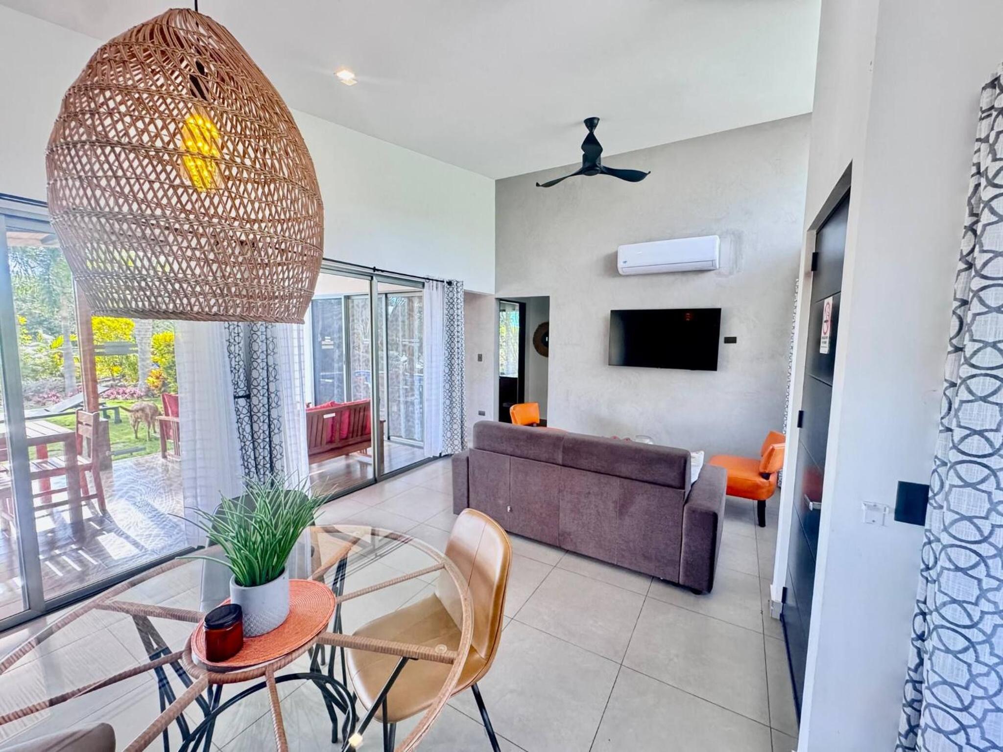 Casa Bella 3 Bdrm House w Pool in Gated Community
