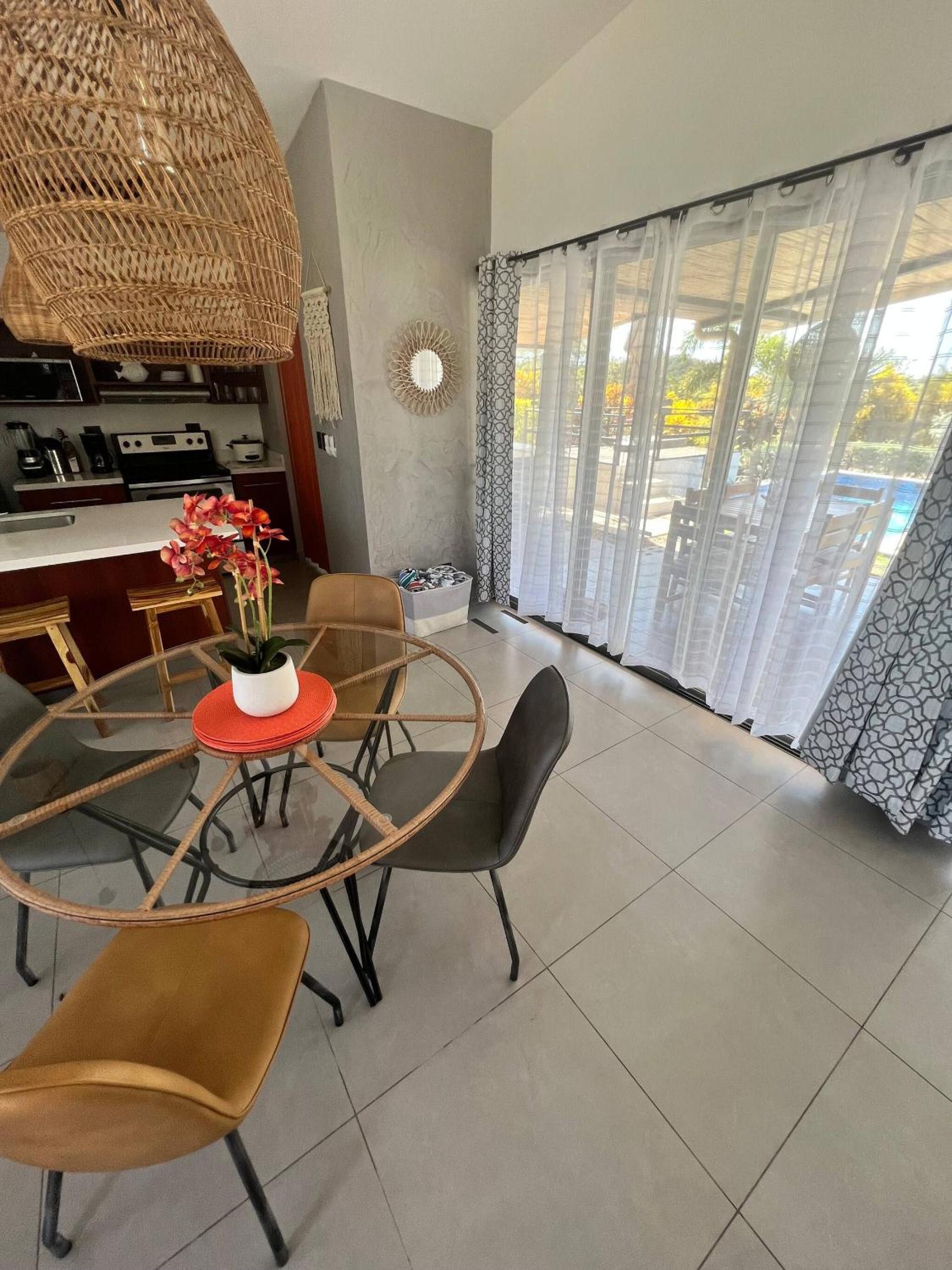 Casa Bella 3 Bdrm House w Pool in Gated Community