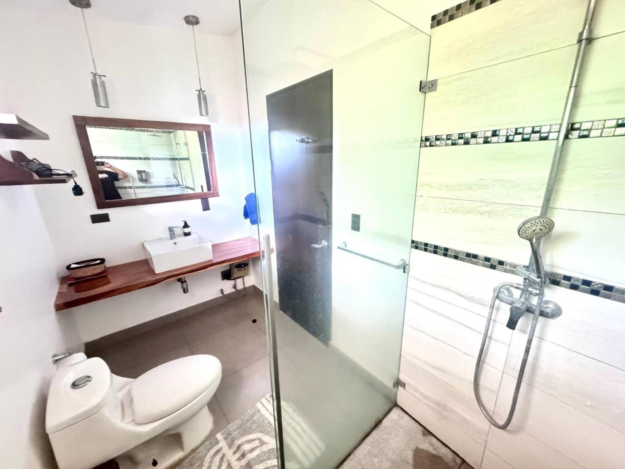 Casa Bella 3 Bdrm House w Pool in Gated Community