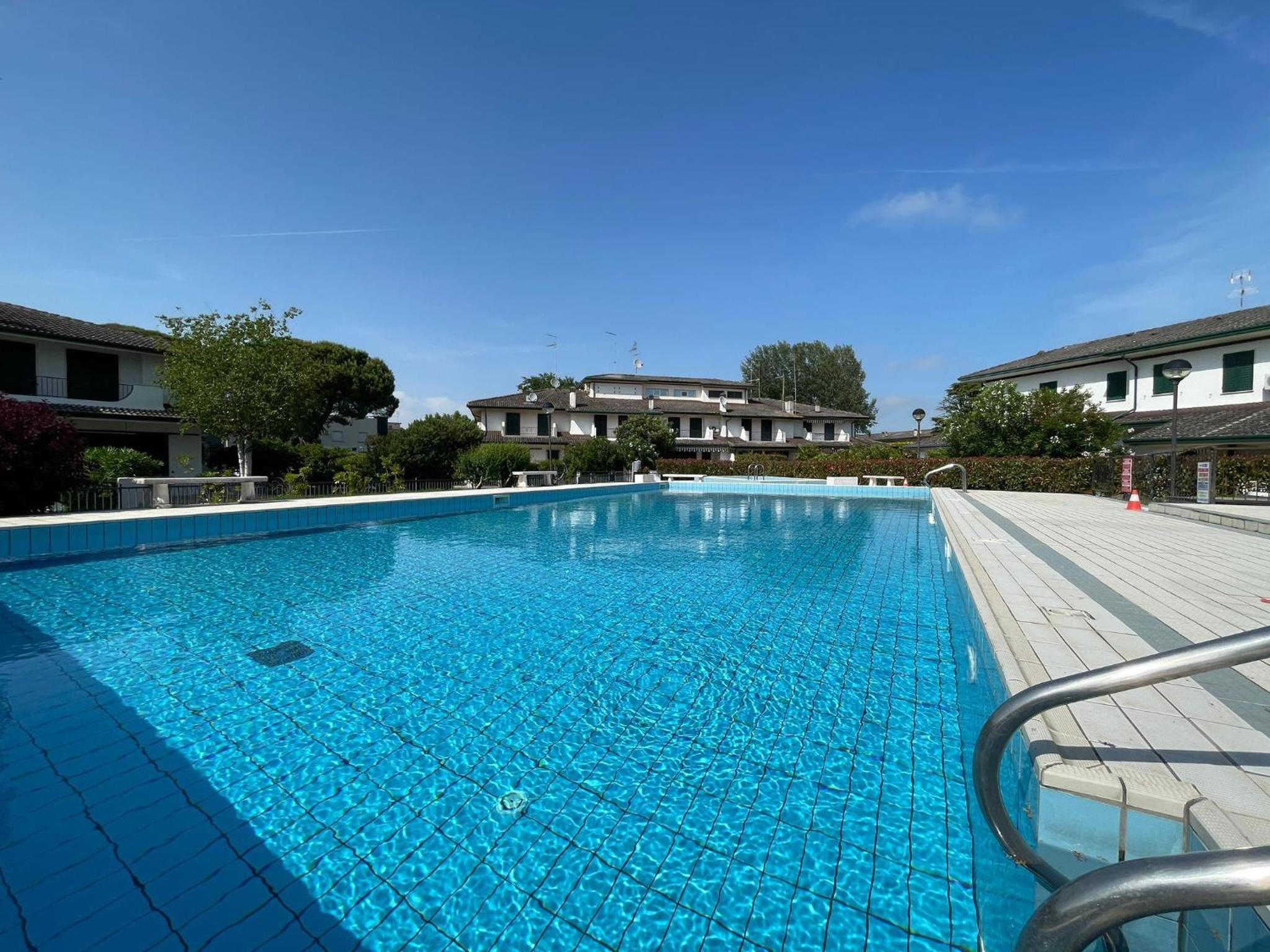 Lovely villa with a private garden