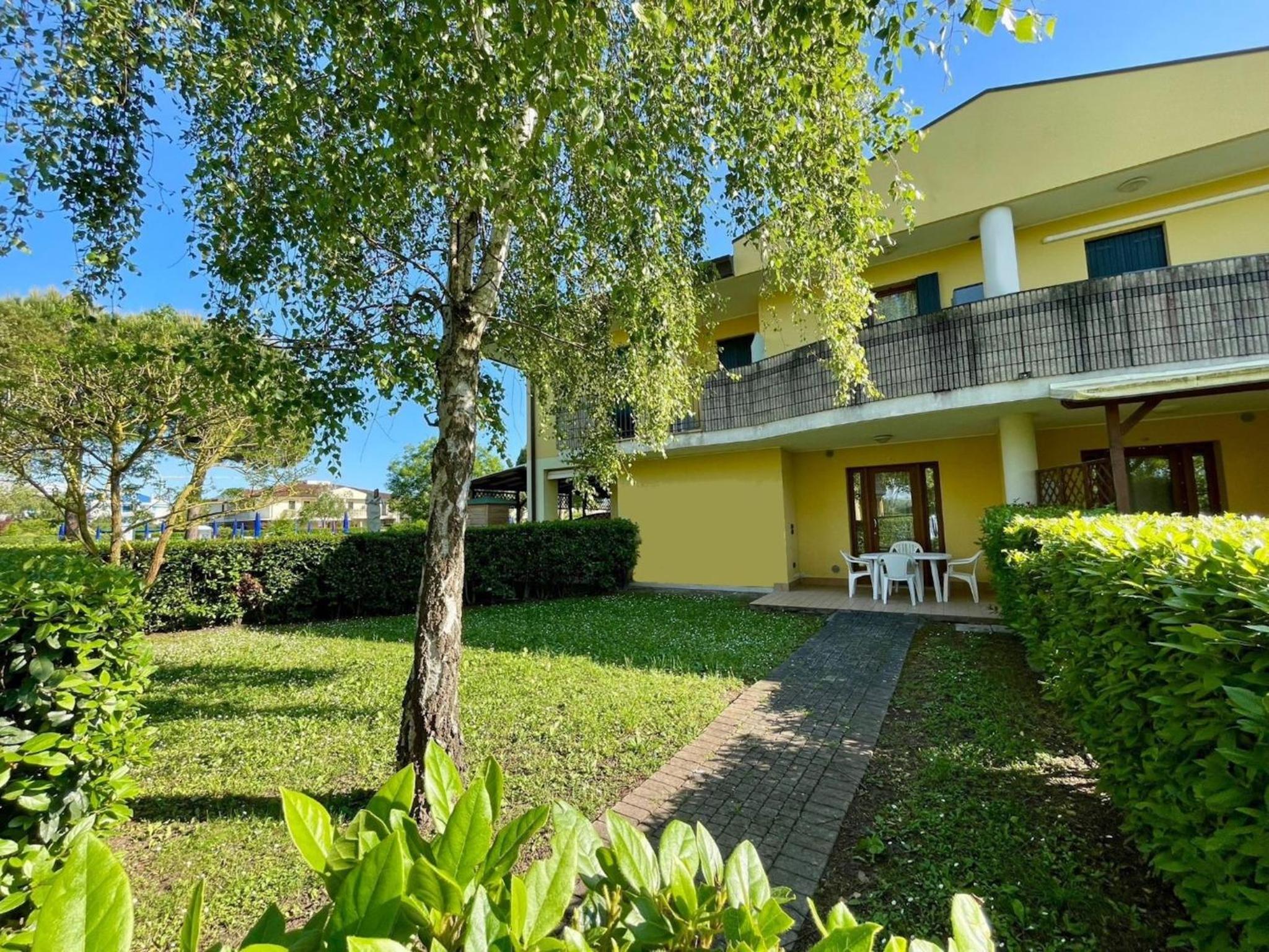 Holiday house with shared pool