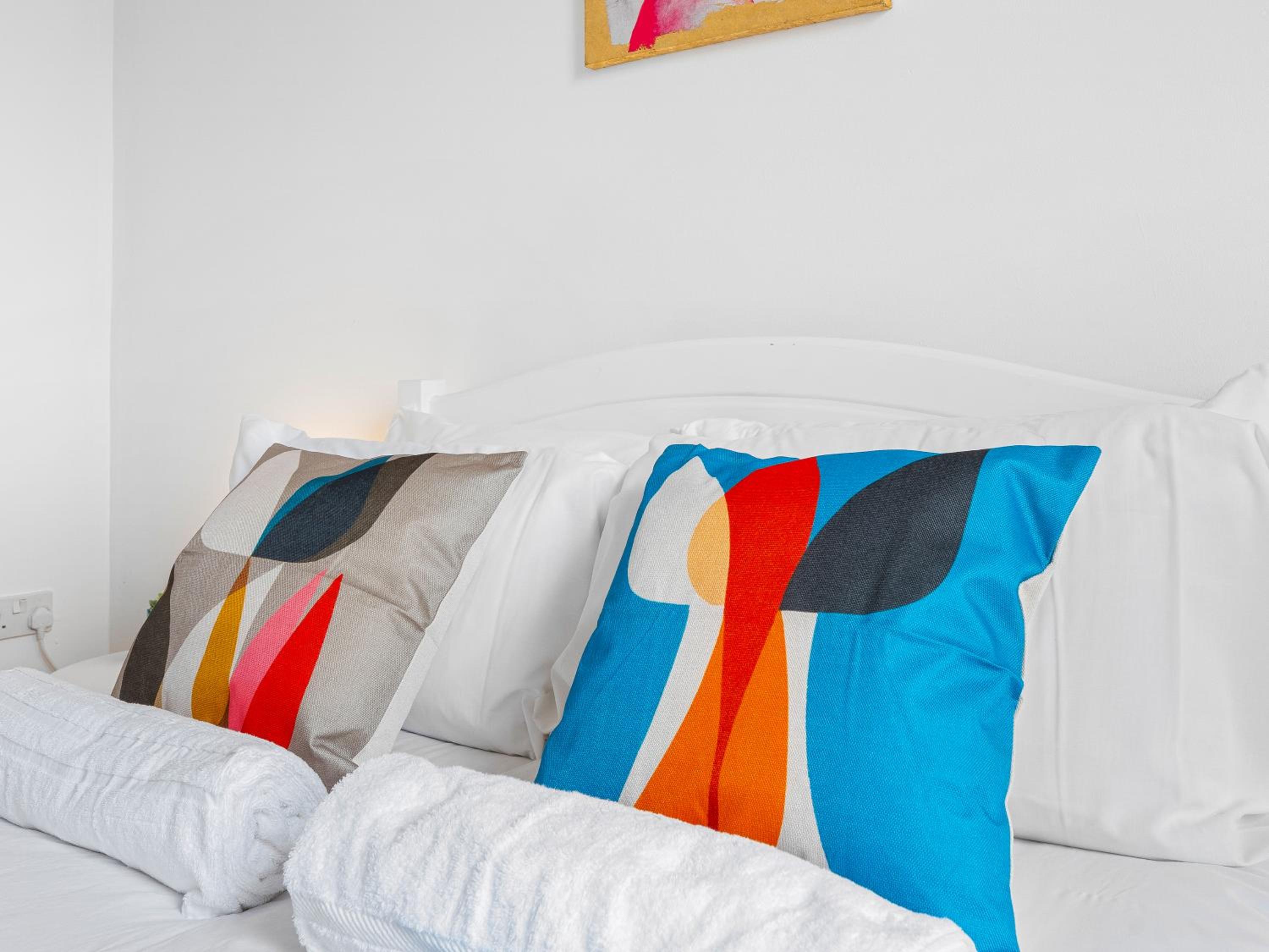 The Gilder, Cozy 2 Bedroom Apartment