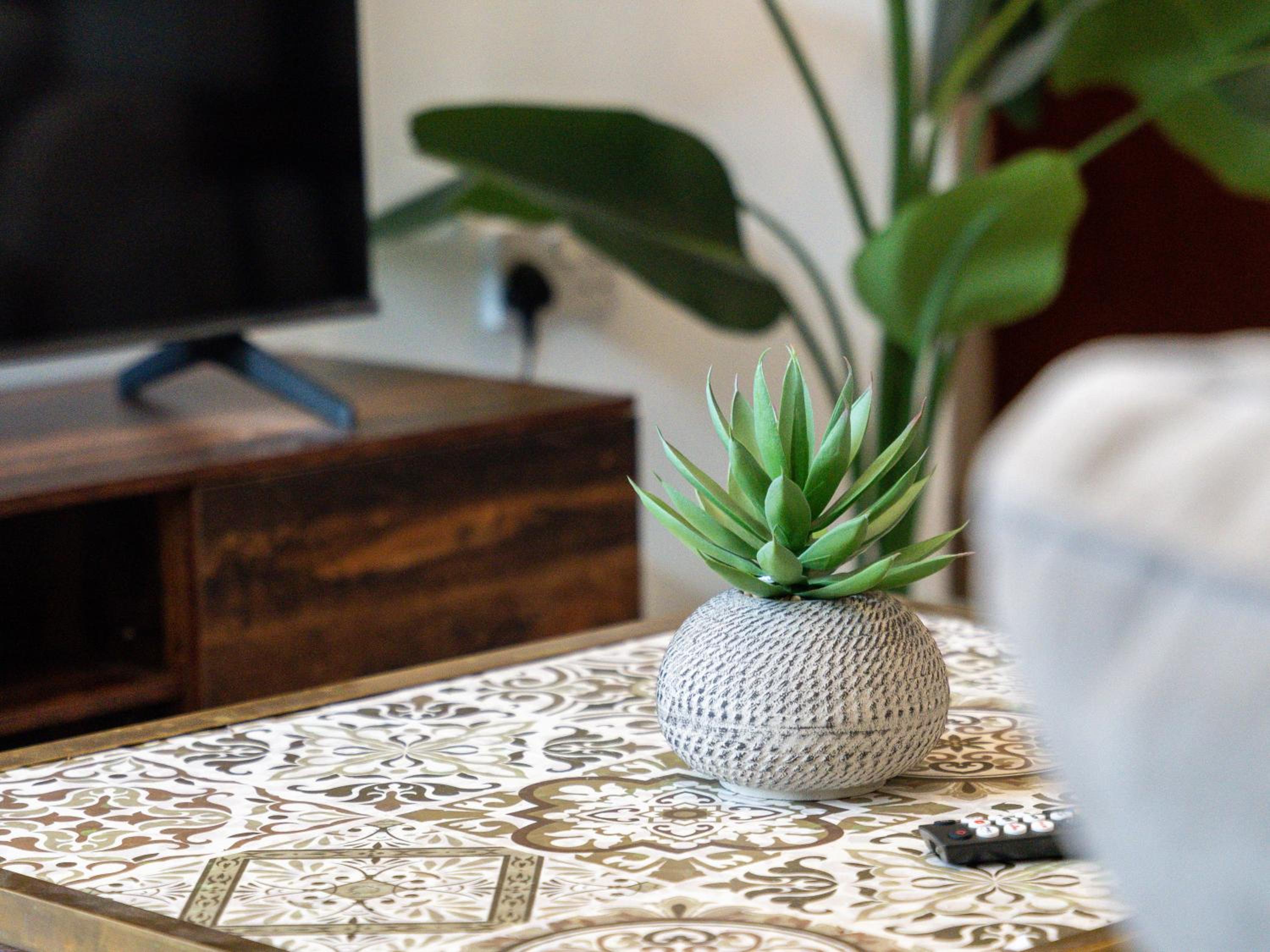 The Gilder, Cozy 2 Bedroom Apartment