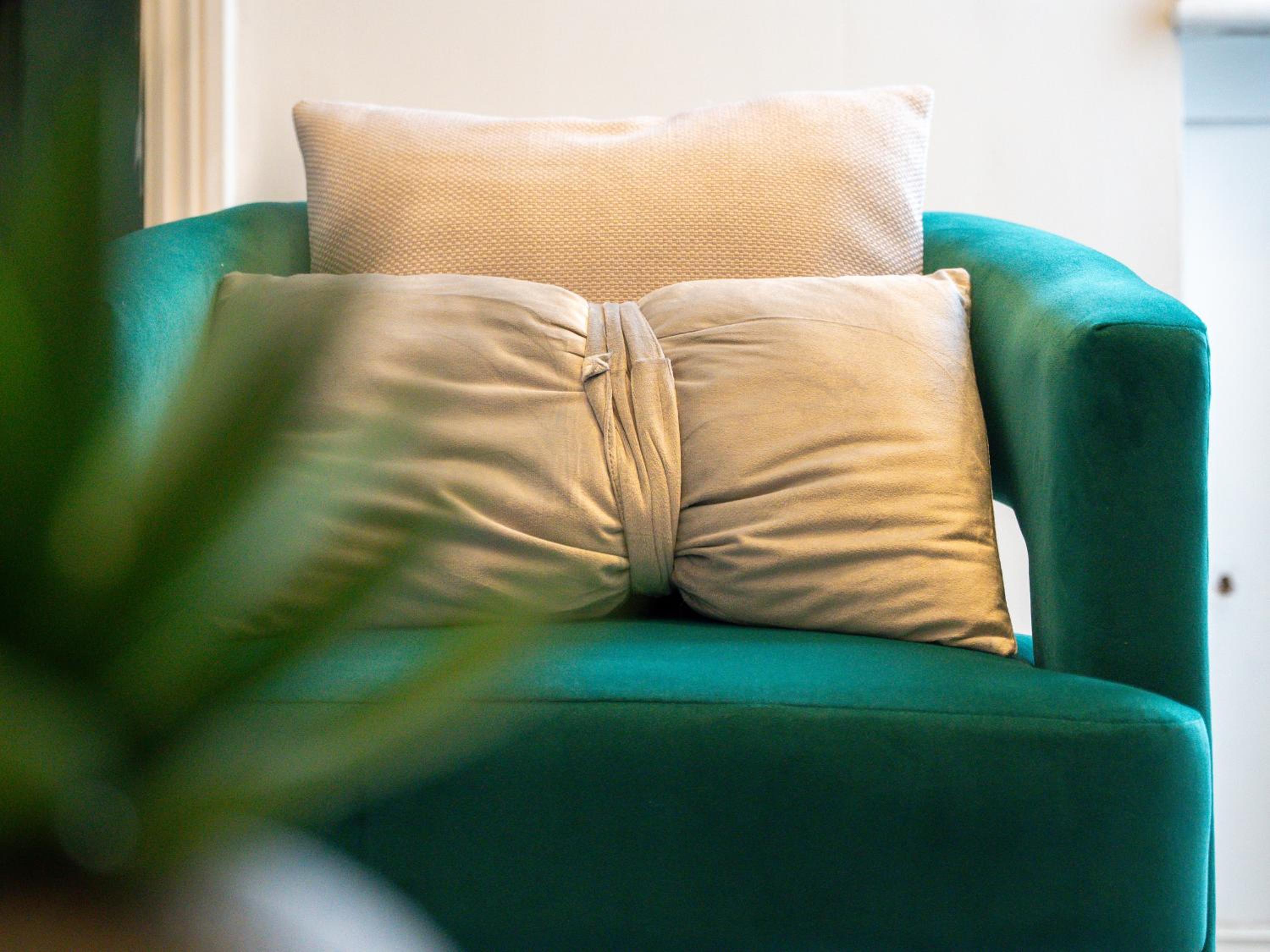 The Gilder, Cozy 2 Bedroom Apartment
