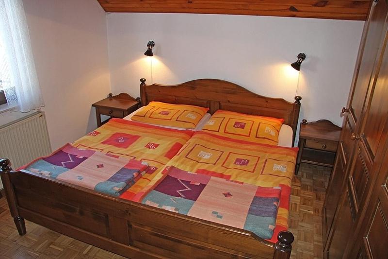Photo 57