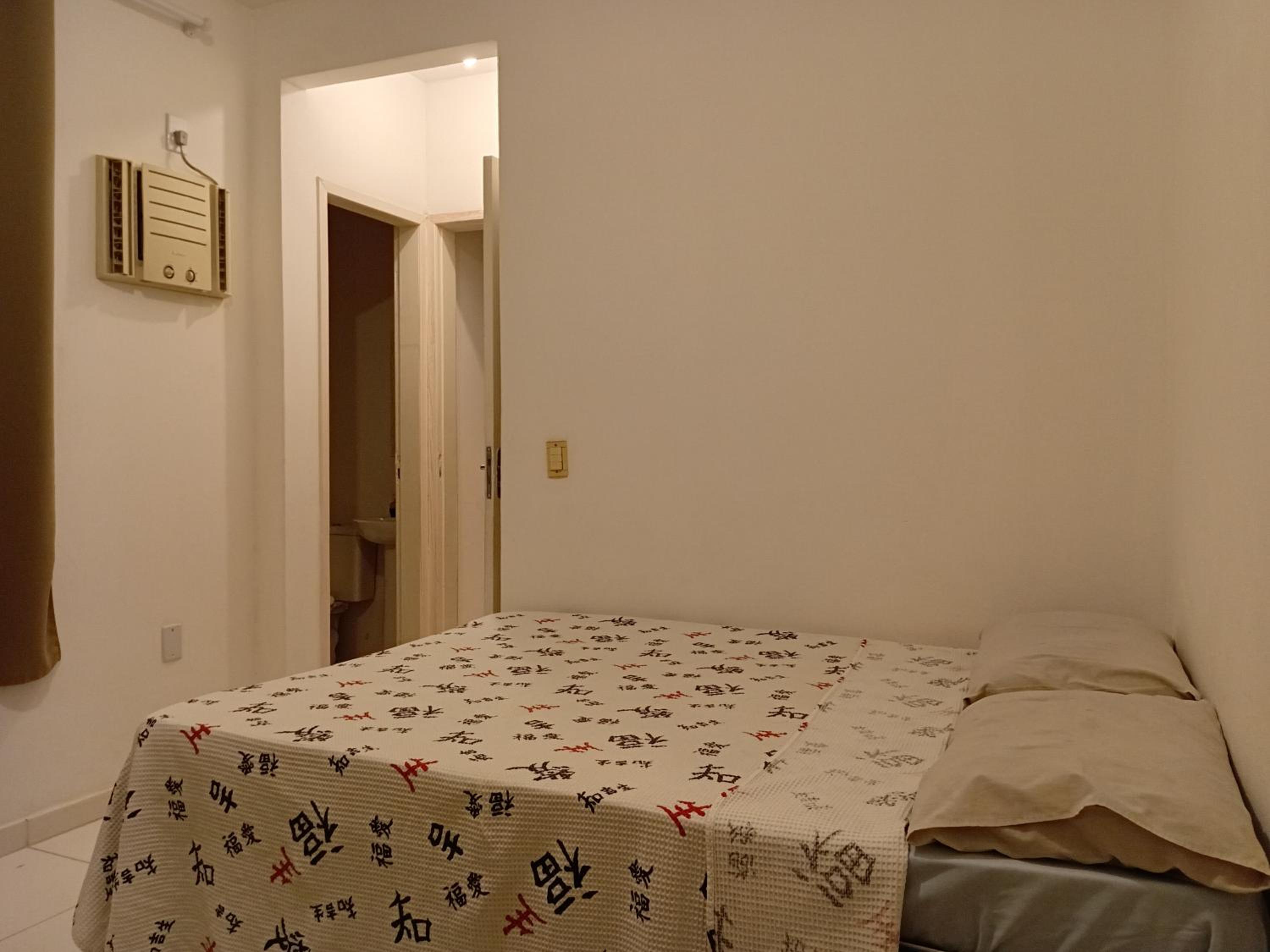 Casa com Ar Condicionado e Wifi 5G no Parque Mambucaba Na entrada do bairro
