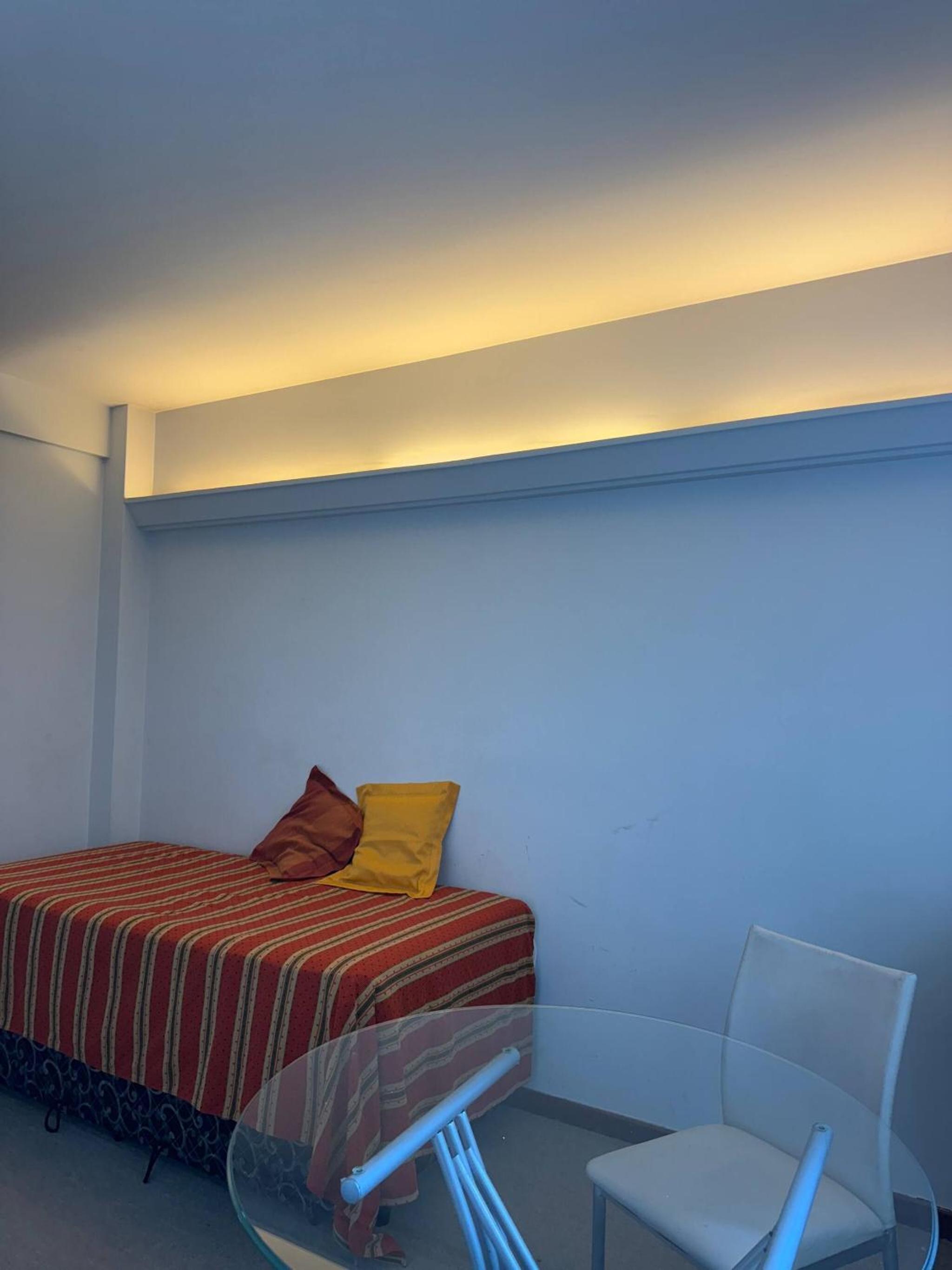 Apart Hotel Near Obelisco with maid service
