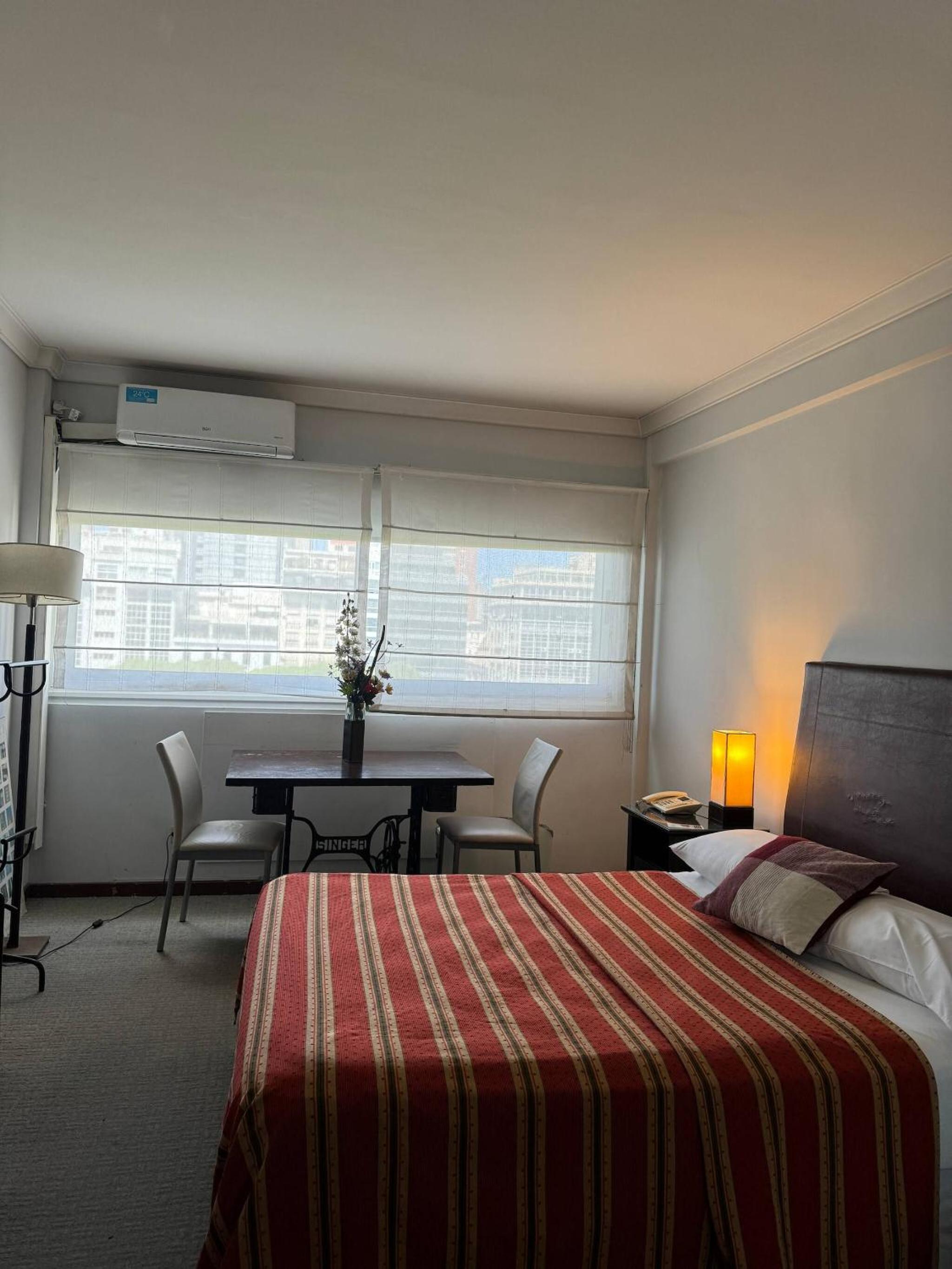 Apart Hotel Near Obelisco with maid service